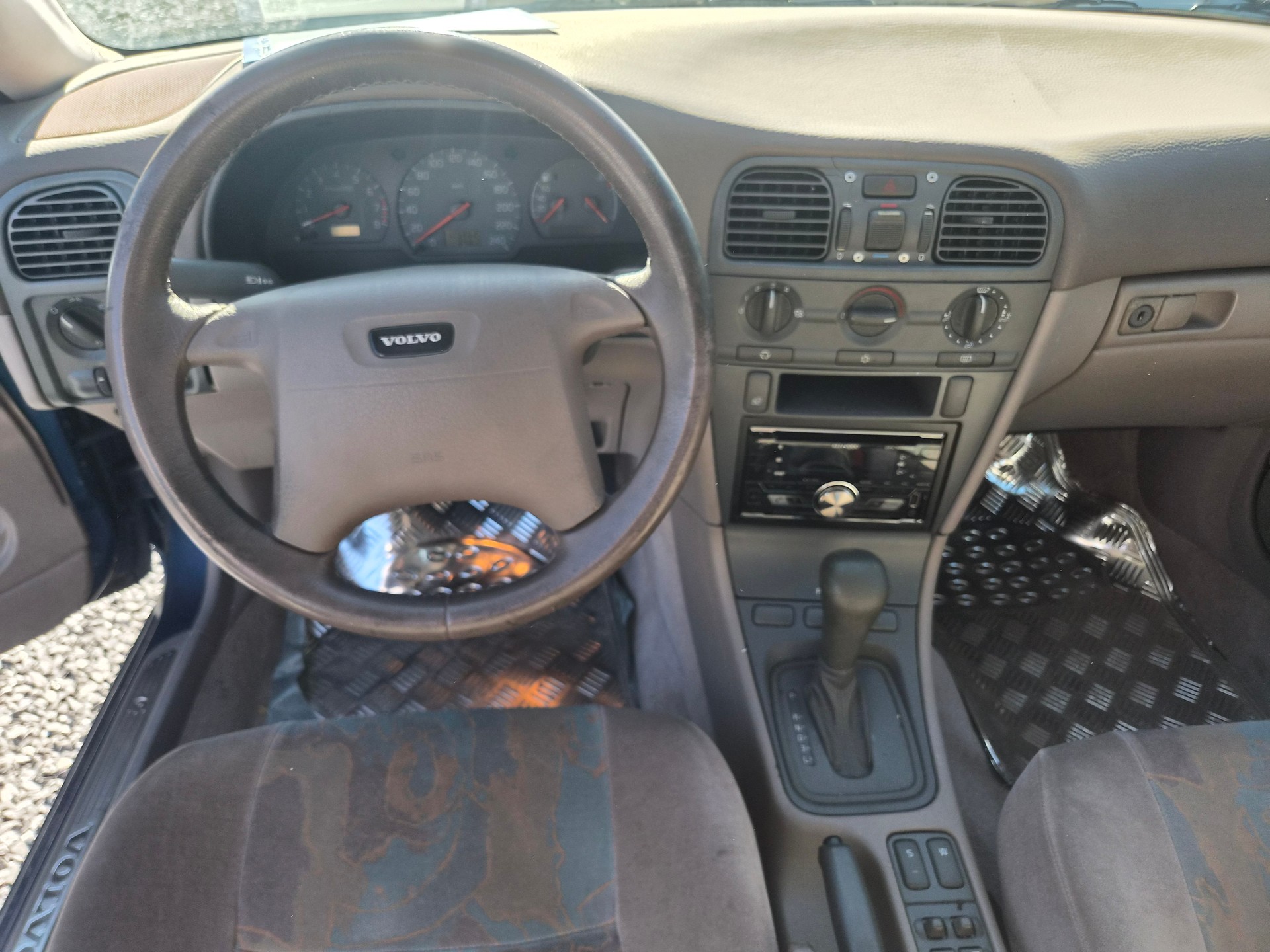 VOLVO S40 2.0-image-9