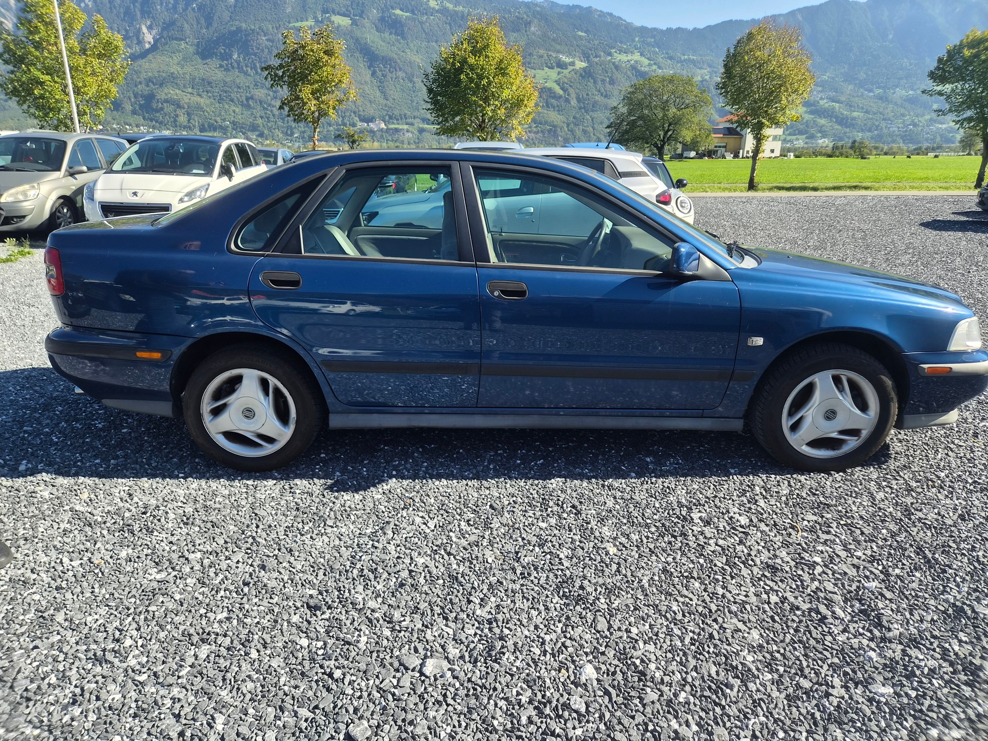 VOLVO S40 2.0-image-4