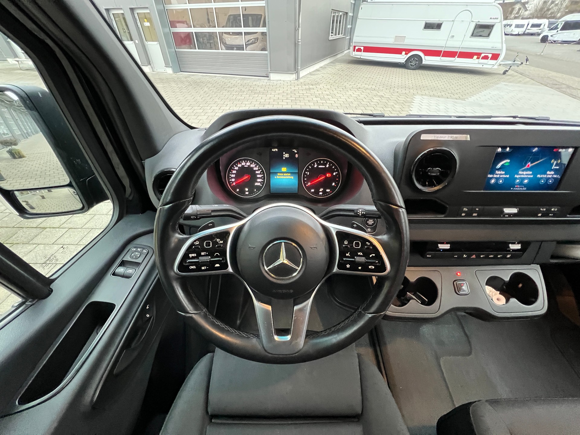 MERCEDES-BENZ 519 CDI VIP Midibus schwarz-image-8