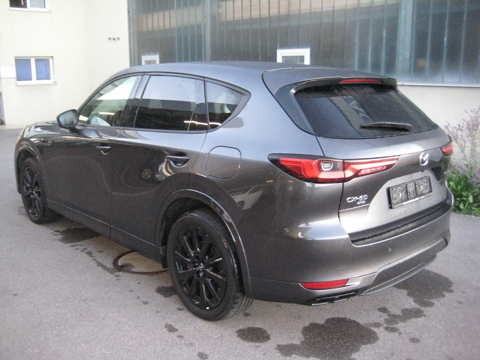 MAZDA CX-60 e-Skyactiv PHEV 327 AWD Homura-image-2