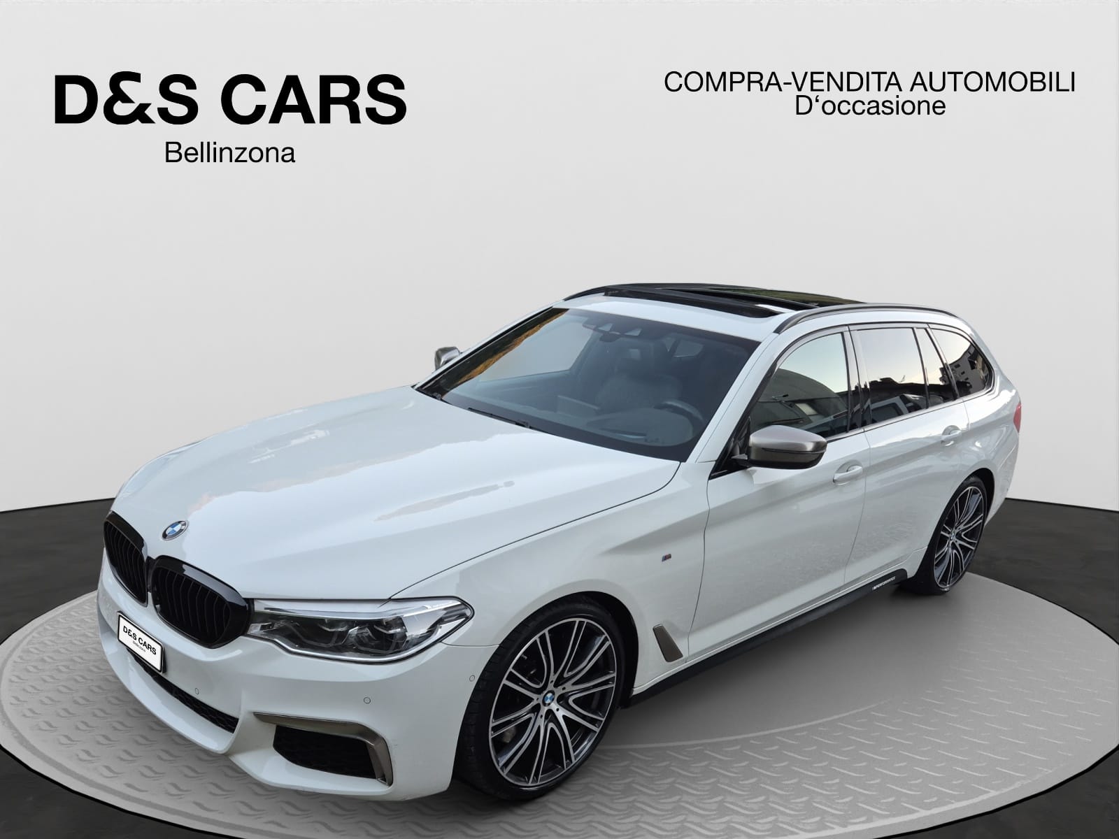 BMW M550d xDrive Touring Steptronic-image-0