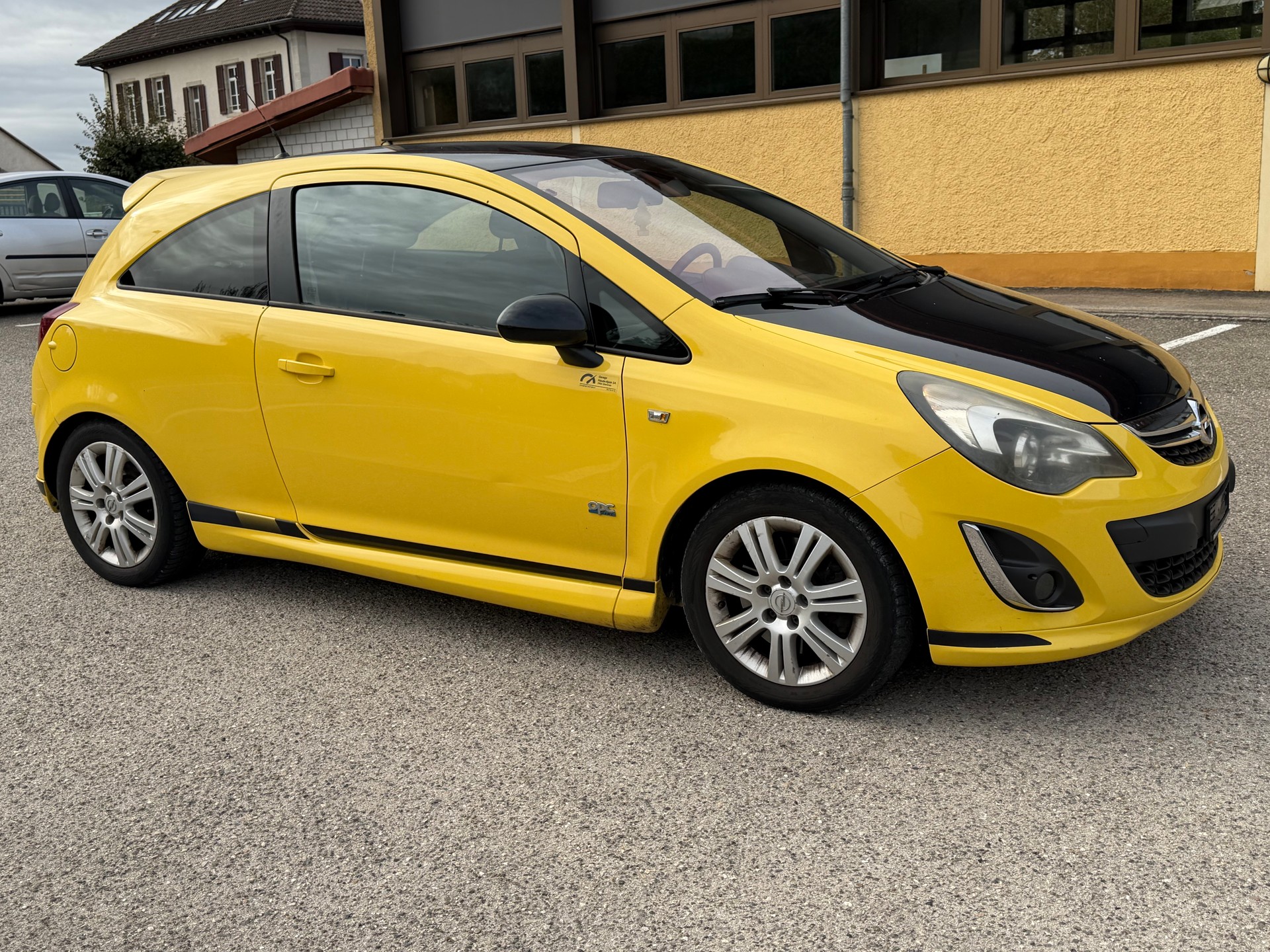OPEL Corsa 1.6 Turbo Sport-image-5