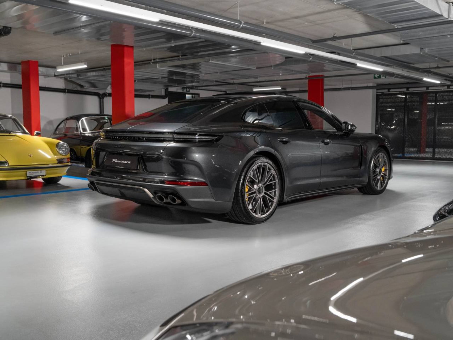 PORSCHE Panamera Turbo S E-Hybrid-image-6