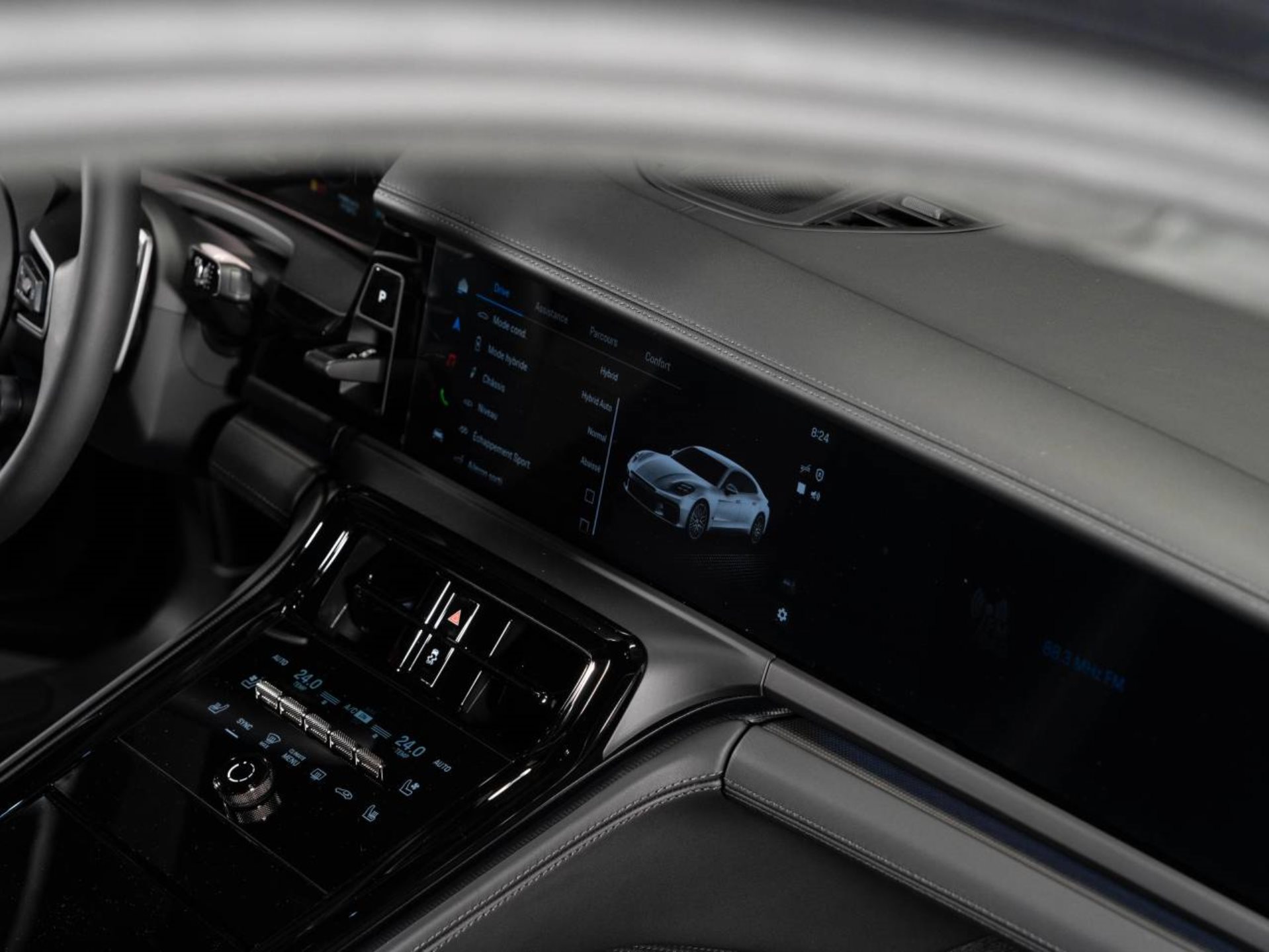 PORSCHE Panamera Turbo S E-Hybrid-image-14