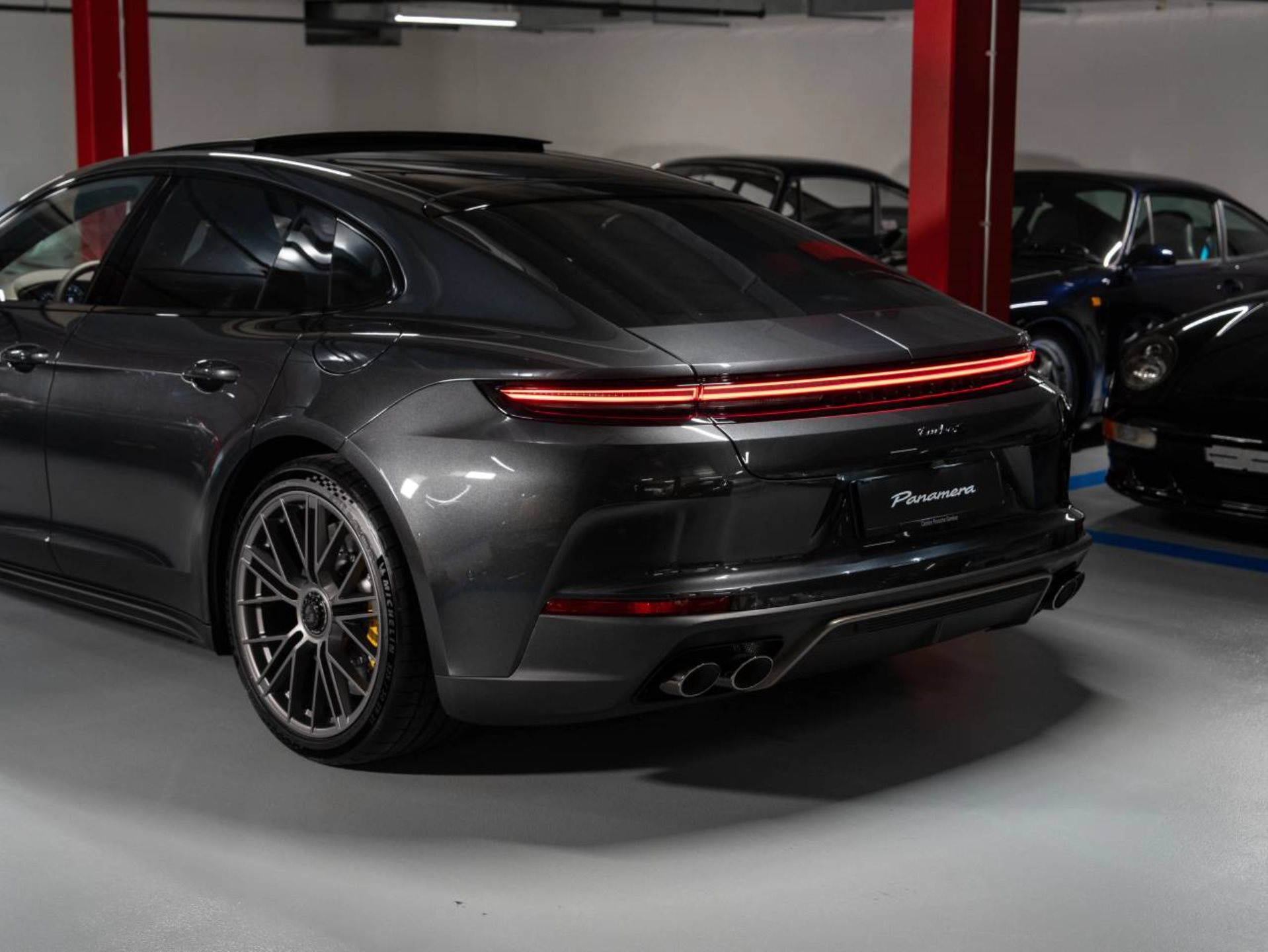 PORSCHE Panamera Turbo S E-Hybrid-image-29