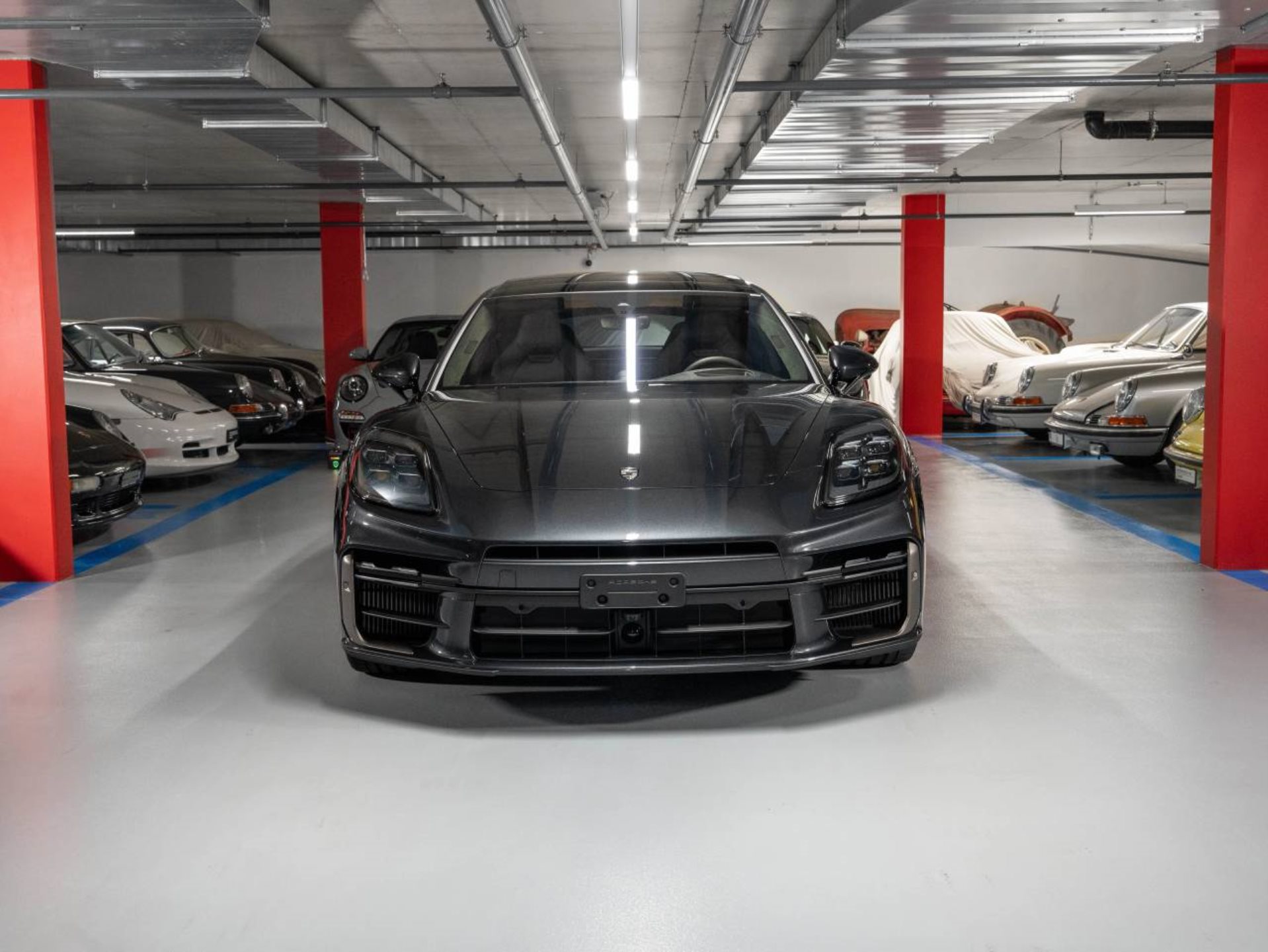 PORSCHE Panamera Turbo S E-Hybrid-image-1