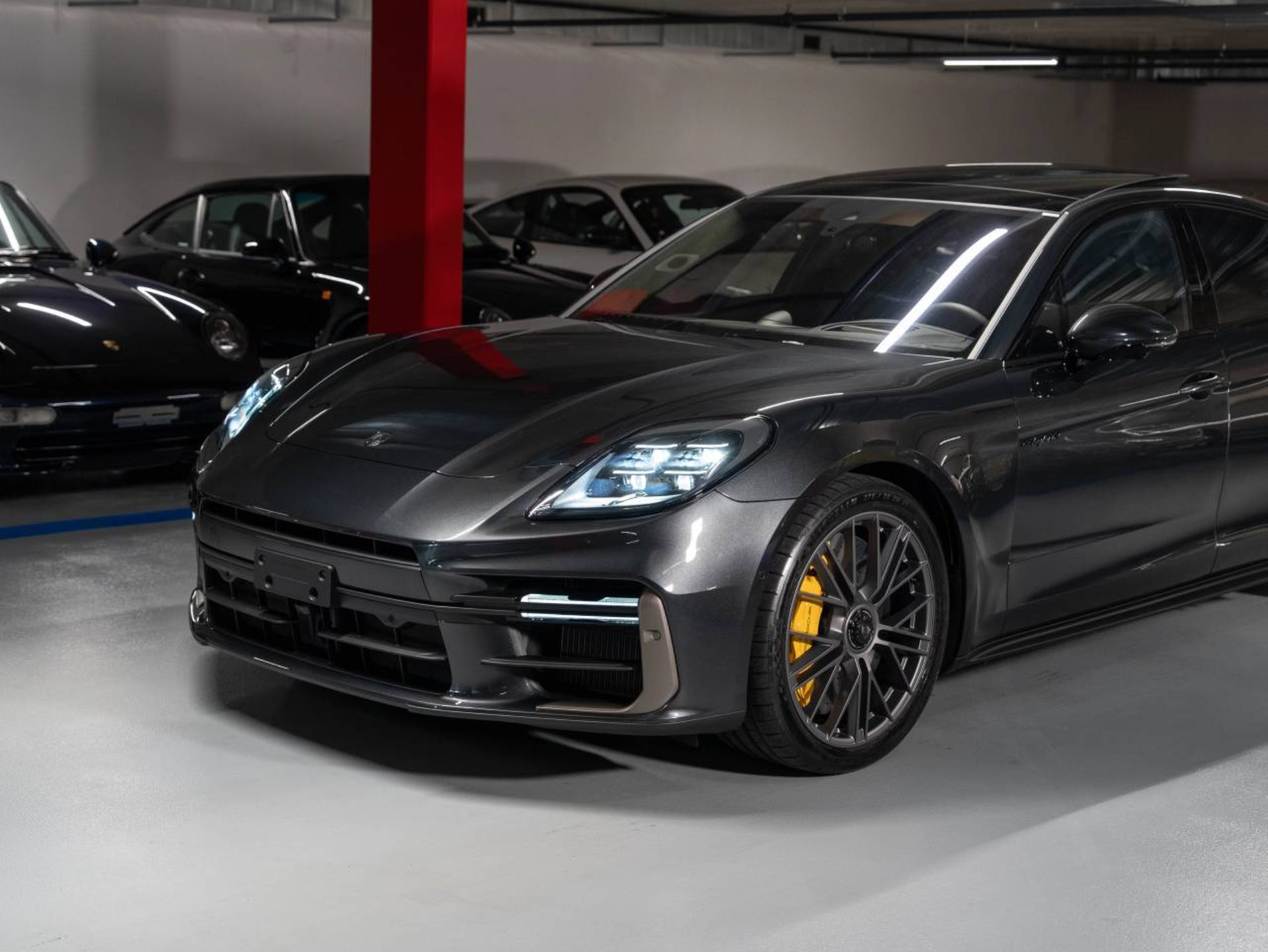 PORSCHE Panamera Turbo S E-Hybrid-image-25