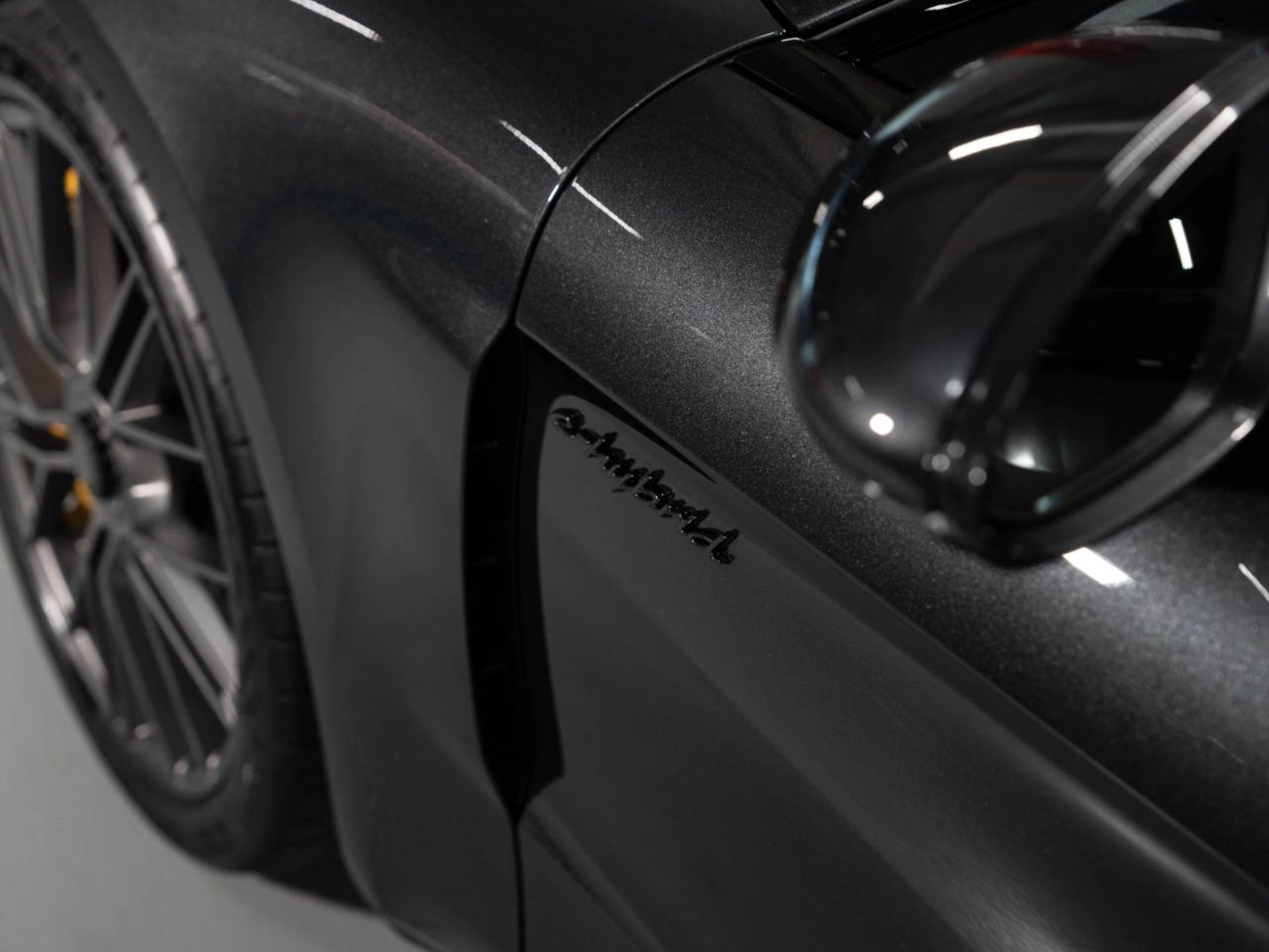PORSCHE Panamera Turbo S E-Hybrid-image-27