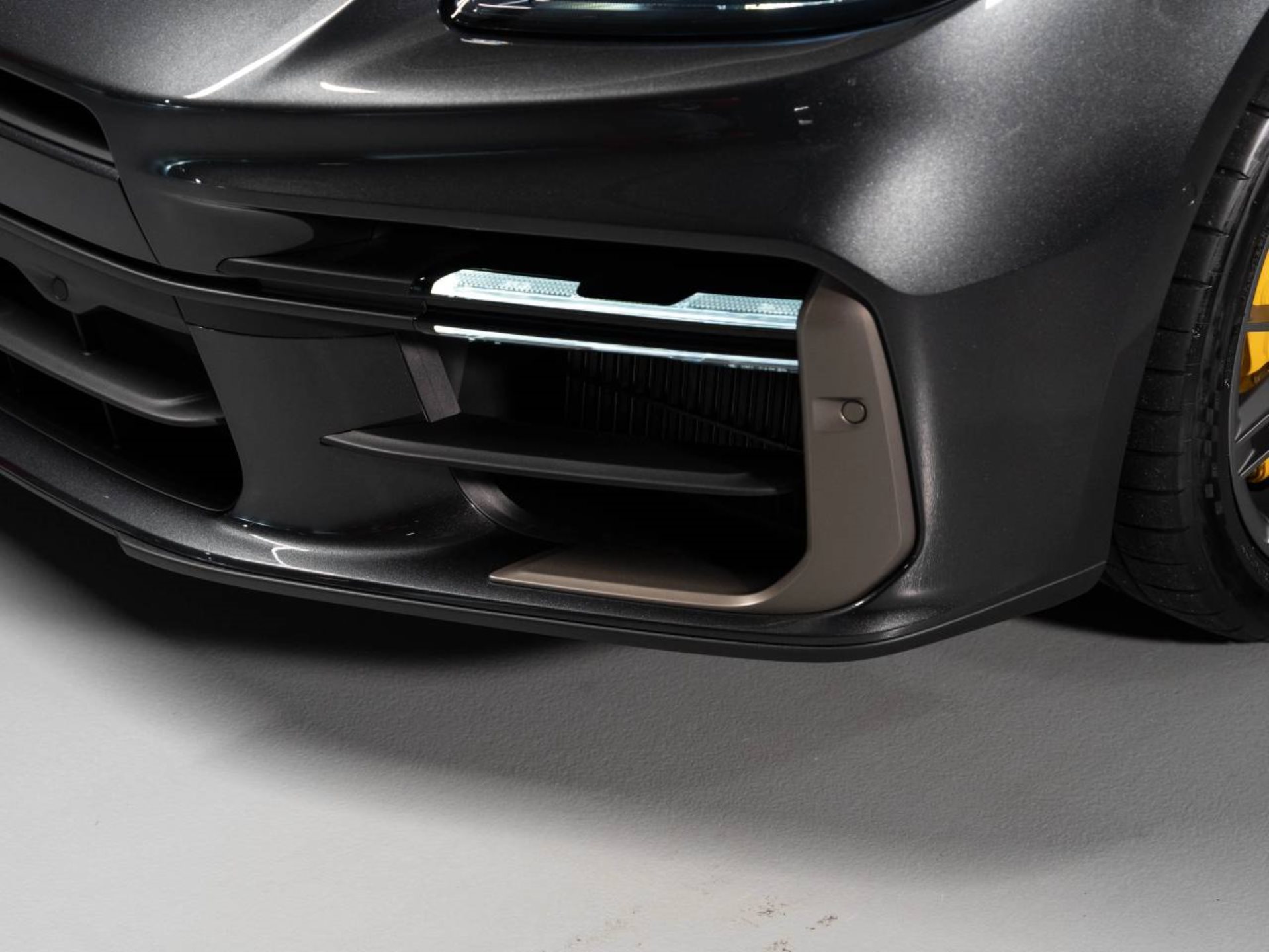 PORSCHE Panamera Turbo S E-Hybrid-image-28