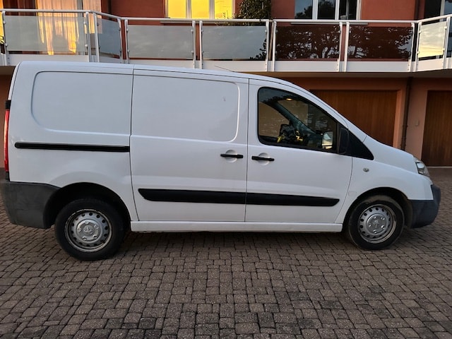 PEUGEOT 2.0 HDI 130-image-3
