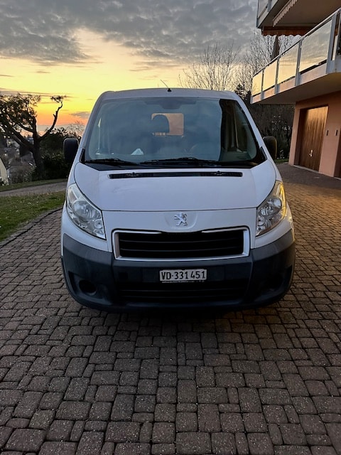 PEUGEOT 2.0 HDI 130-image-4