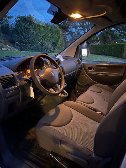 PEUGEOT 2.0 HDI 130-image-5