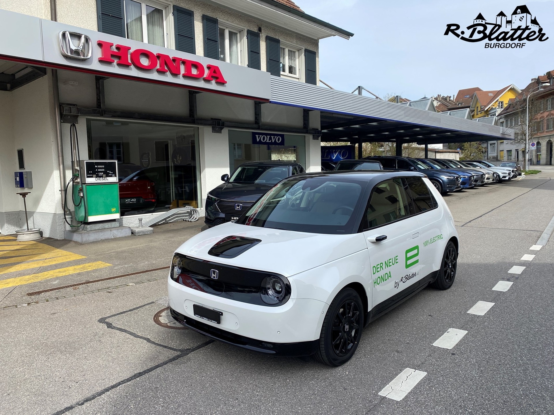 HONDA e Advance-image-0