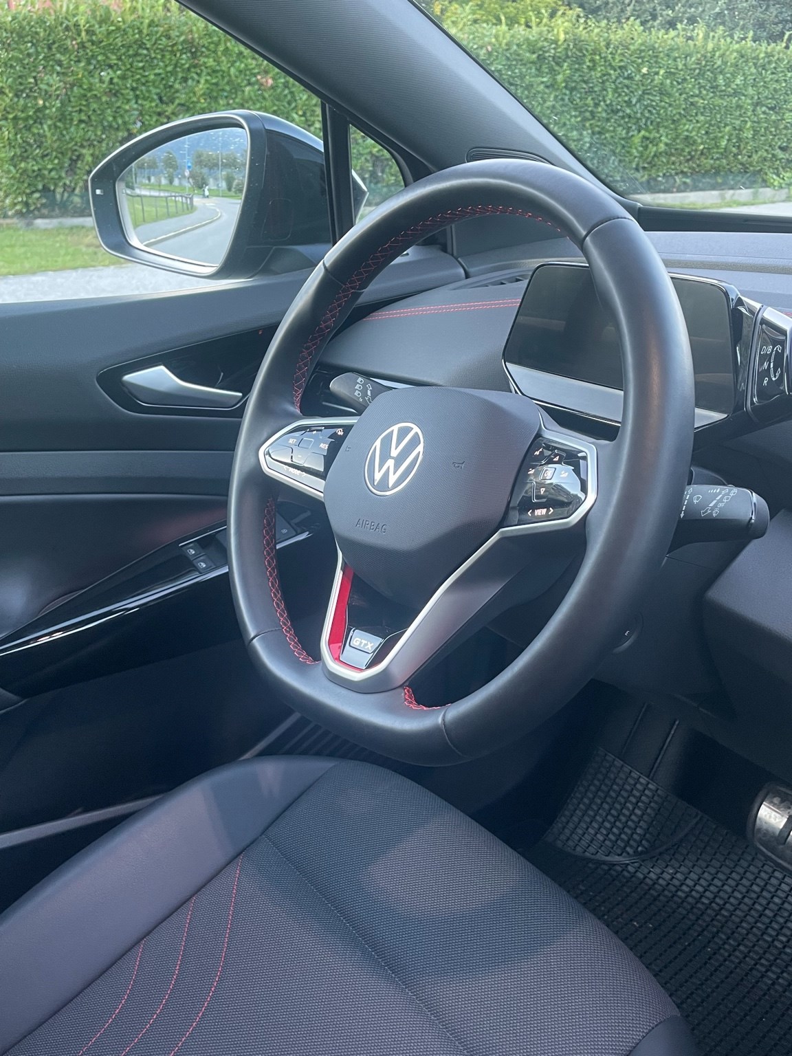 VW ID.4 GTX 77 kWh 4Motion-image-0