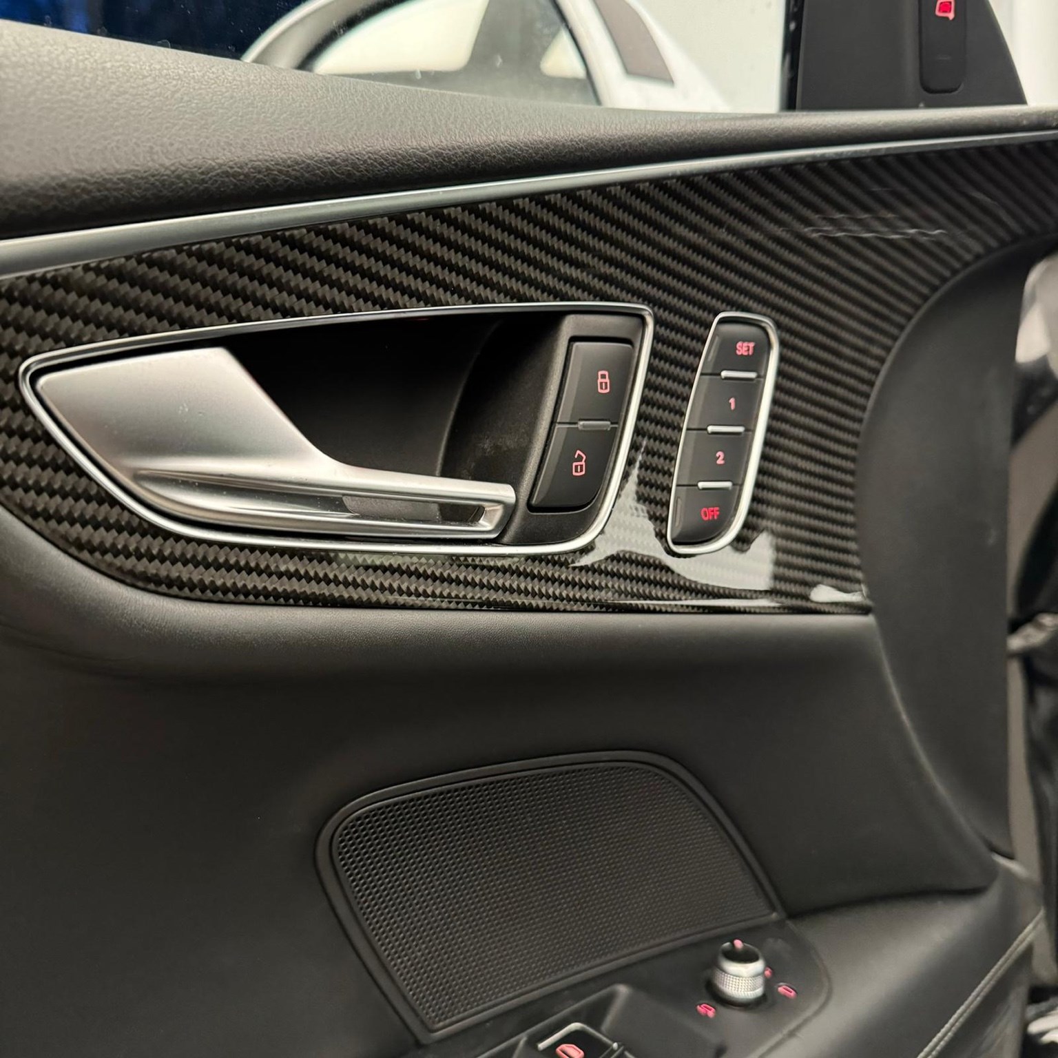 AUDI RS7 Sportback 4.0 TFSI V8 quattro S-tronic-image-6