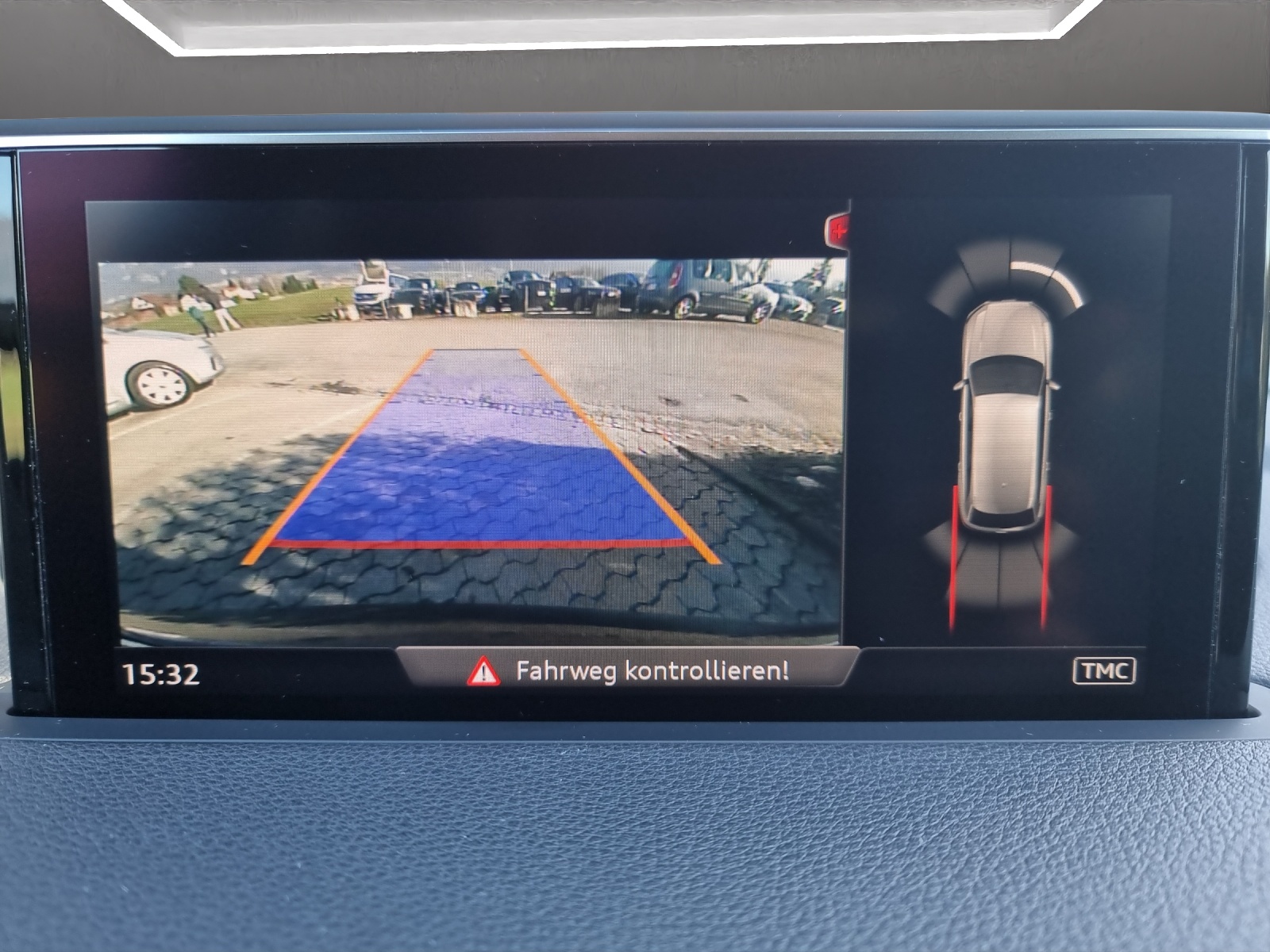 AUDI Q7 3.0 TDI quattro tiptronic 7 Plätzer-image-11