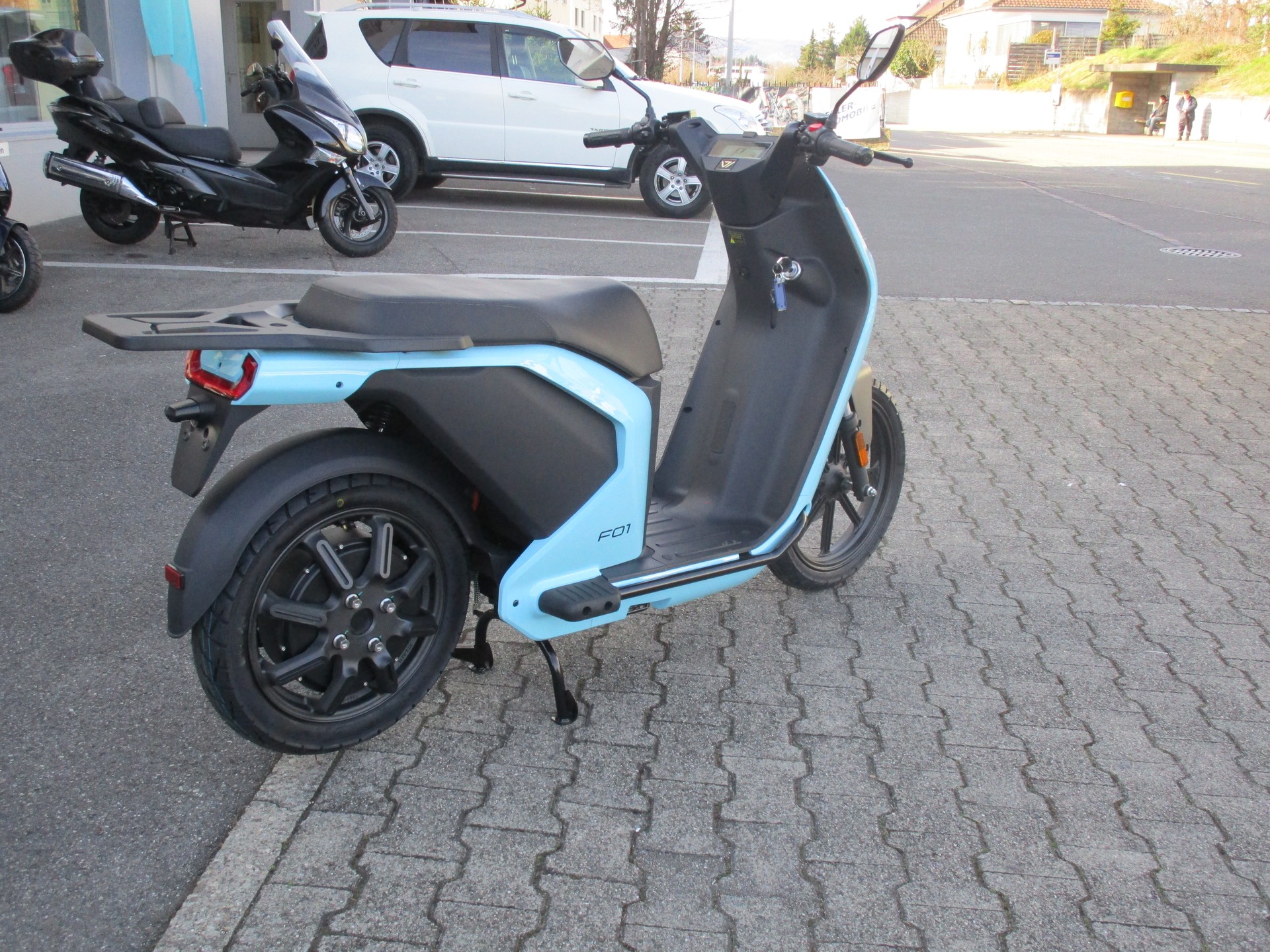 VMOTO F01-image-3