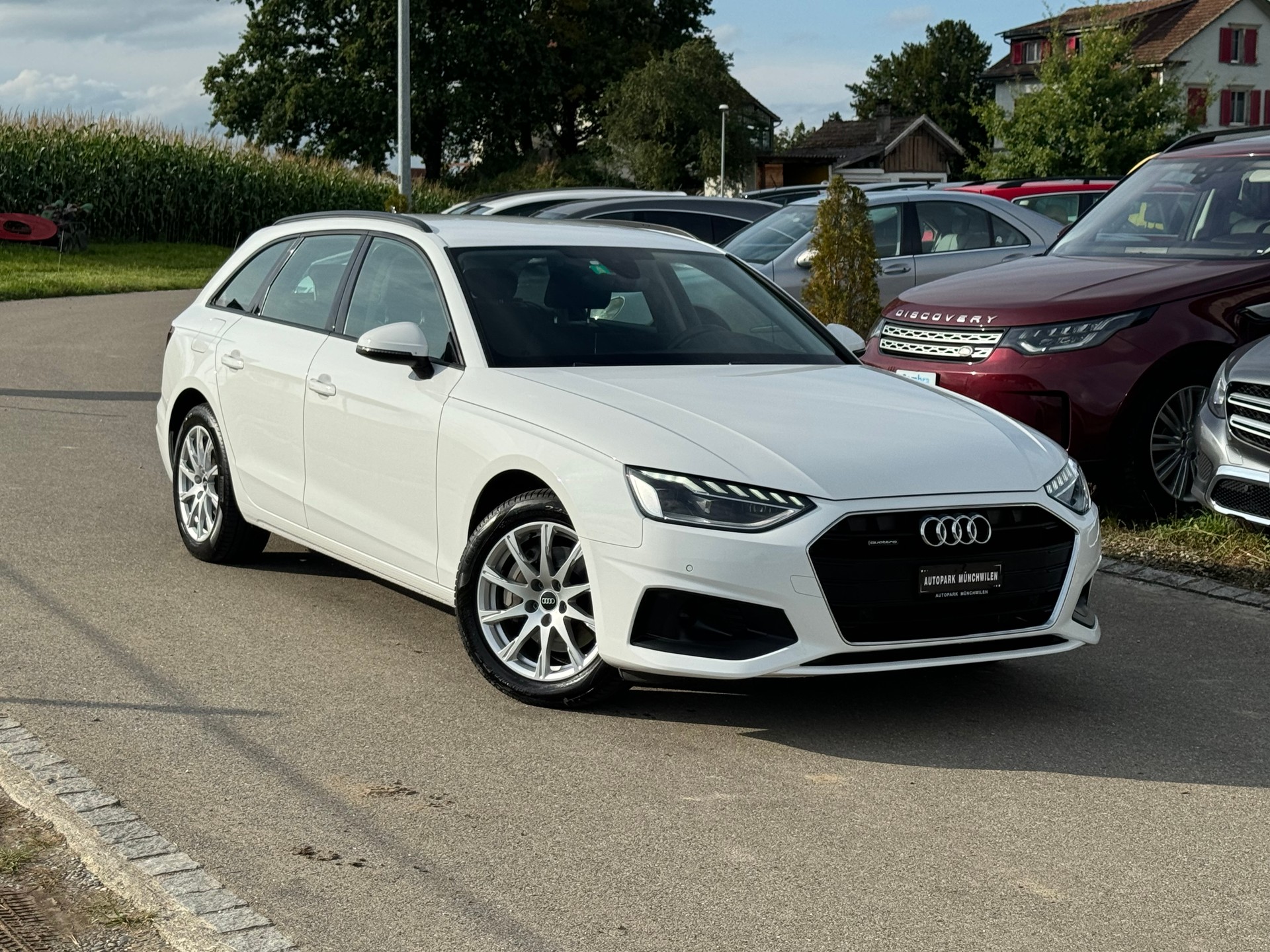 AUDI A4 Avant 40 TDI advanced quattro S-tronic-image-1