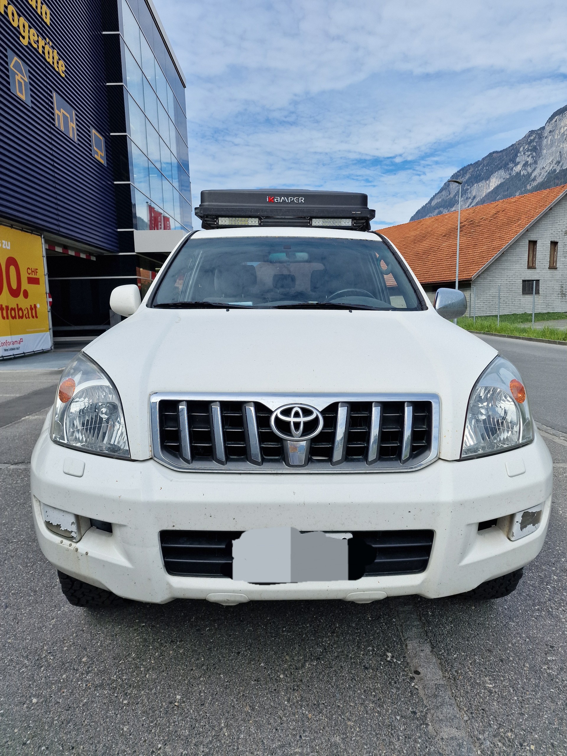 TOYOTA Land Cruiser 3.0 TD Linea Terra-image-0