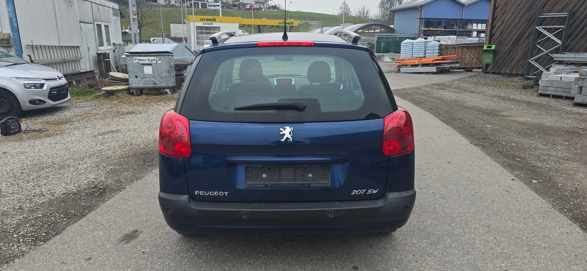 PEUGEOT 207 SW 1.4 16V Sport-image-4