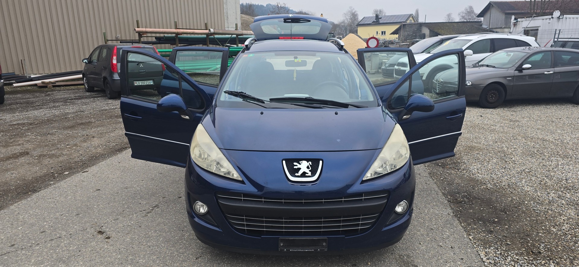 PEUGEOT 207 SW 1.4 16V Sport-image-6