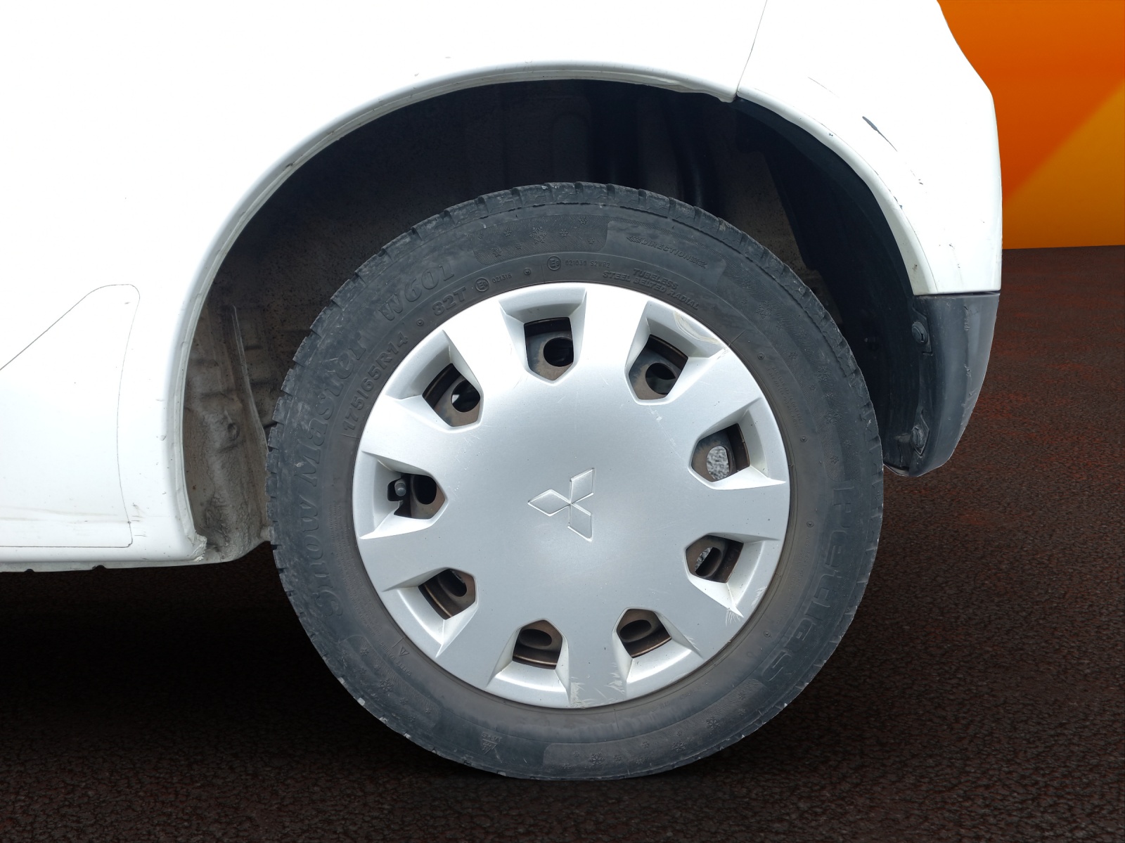 MITSUBISHI Colt 1.1 12V-image-13