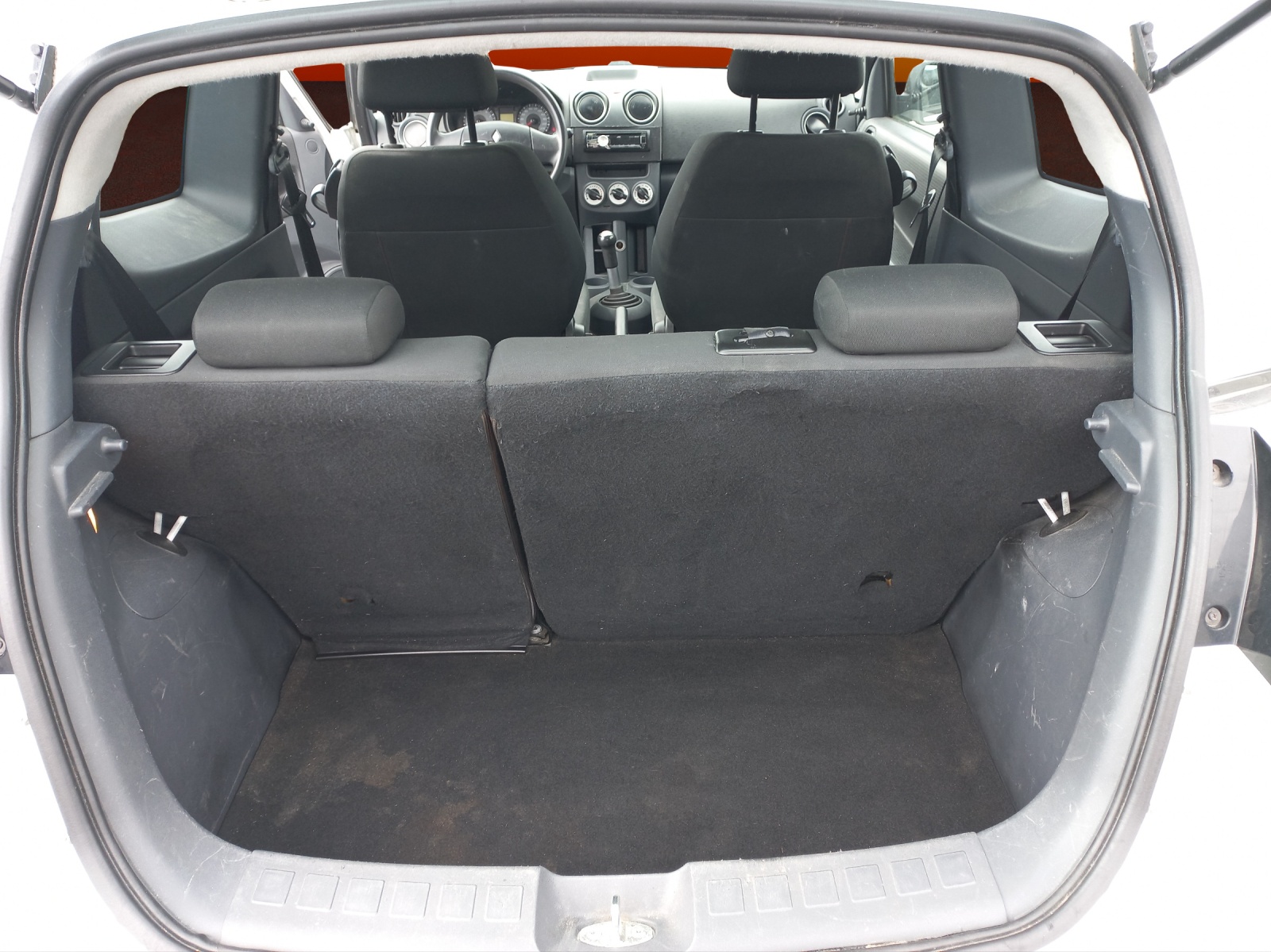 MITSUBISHI Colt 1.1 12V-image-12