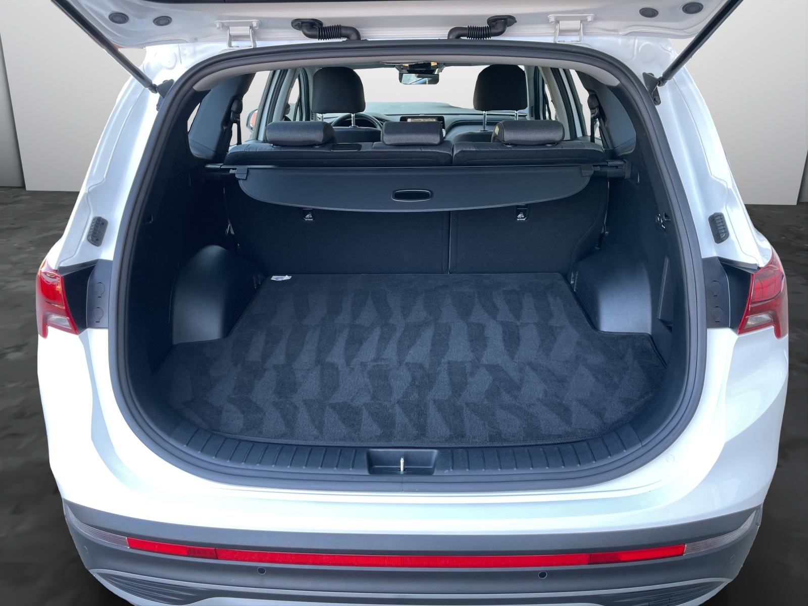 HYUNDAI Santa Fe 1.6 T-GDi HEV Origo-image-15