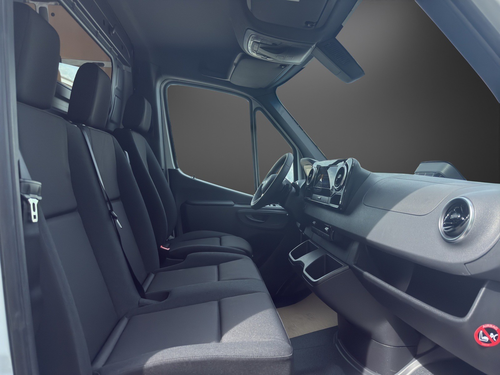 MERCEDES-BENZ Sprinter 319 CDI Standard 9G-TRONIC-image-8