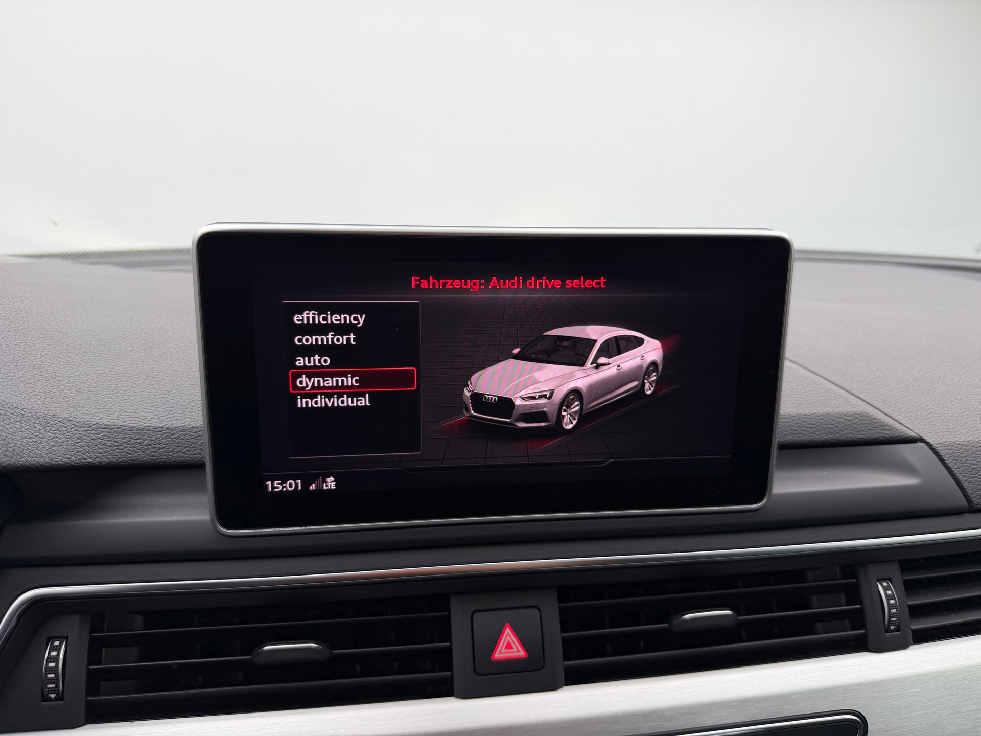 AUDI A5 Sportback 50 TDI 286PS S-Line Midnight Black quattro tiptronic | Standheizung | B&O Sound | Head-Up | Leder | MassageSitze |-image-15