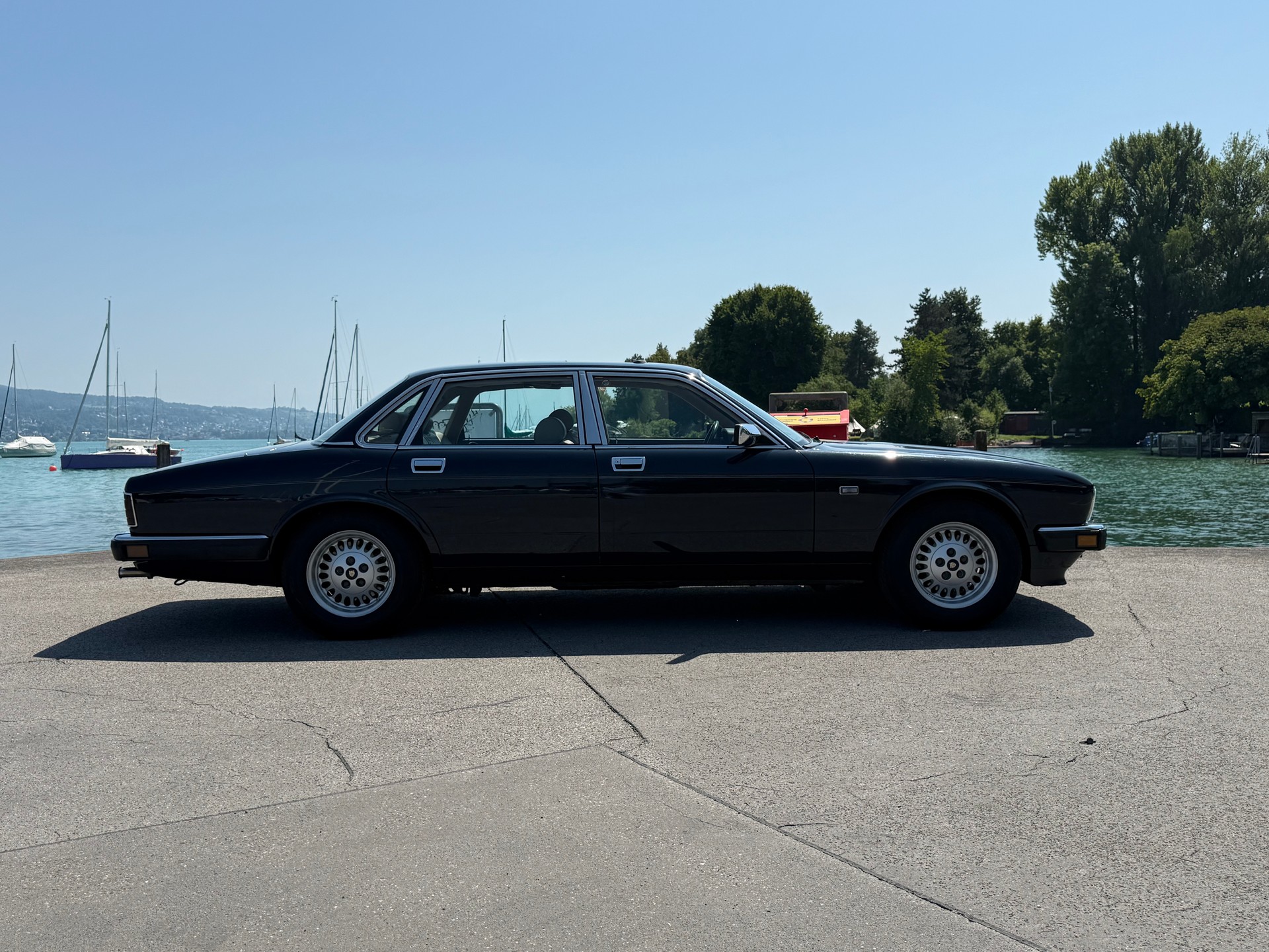 JAGUAR XJ6 4.0 Sovereign • nur 40’000 km • ab MFK-image-3