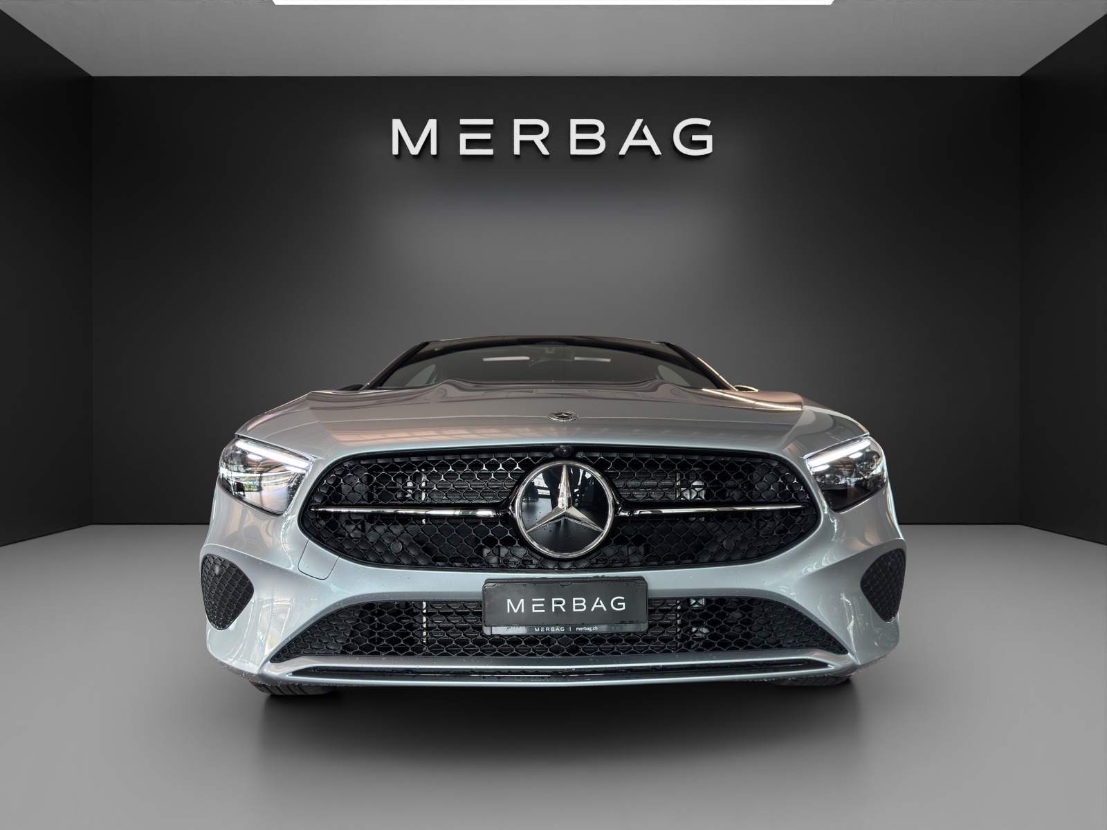 MERCEDES-BENZ A 250 e EQ Star 8G-DCT-image-2