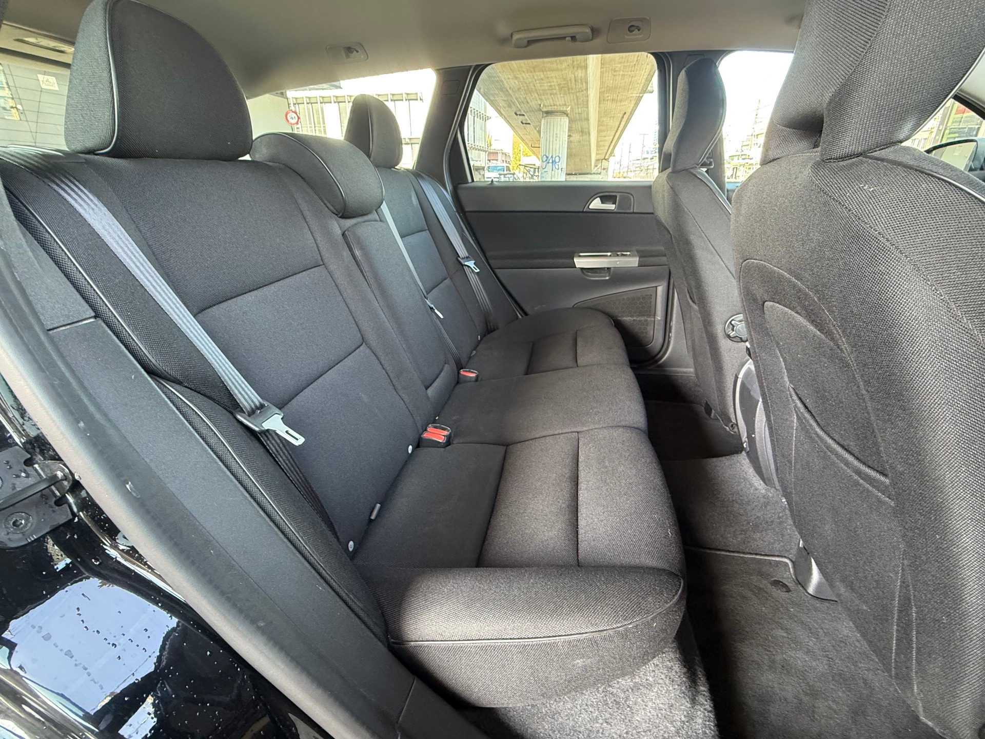 VOLVO V50 T5 Kinetic-image-13