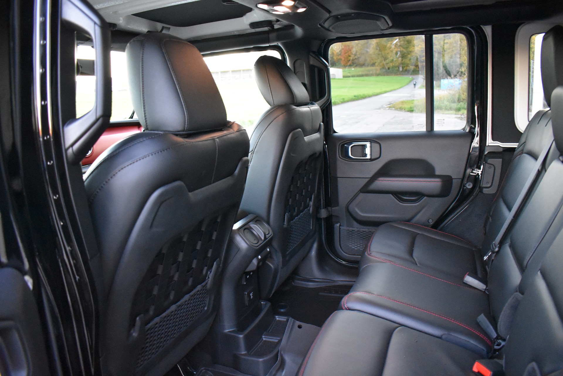 JEEP Wrangler Rubicon 2.0L-image-9