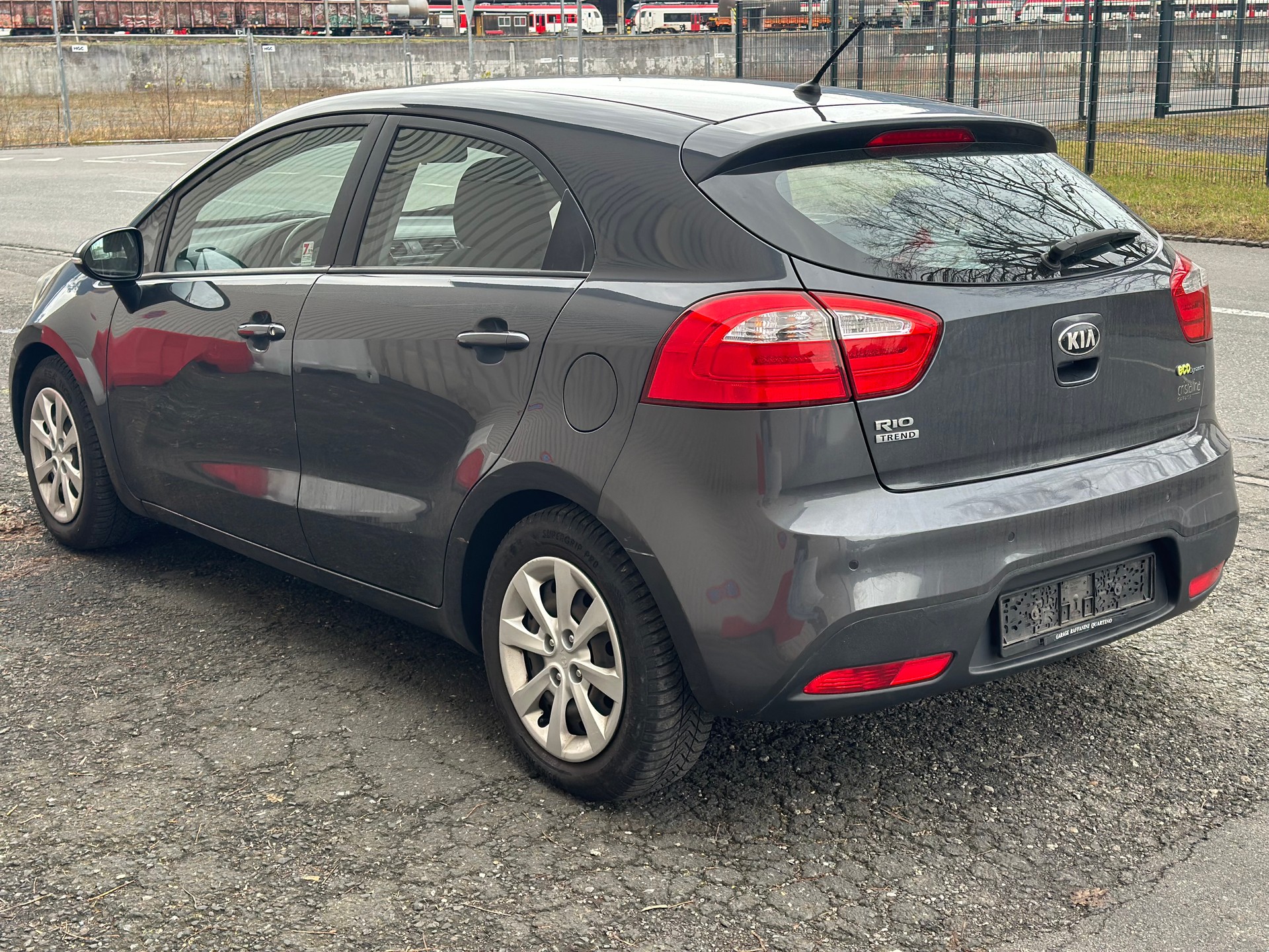 KIA Rio 1.4 CRDi Style-image-3