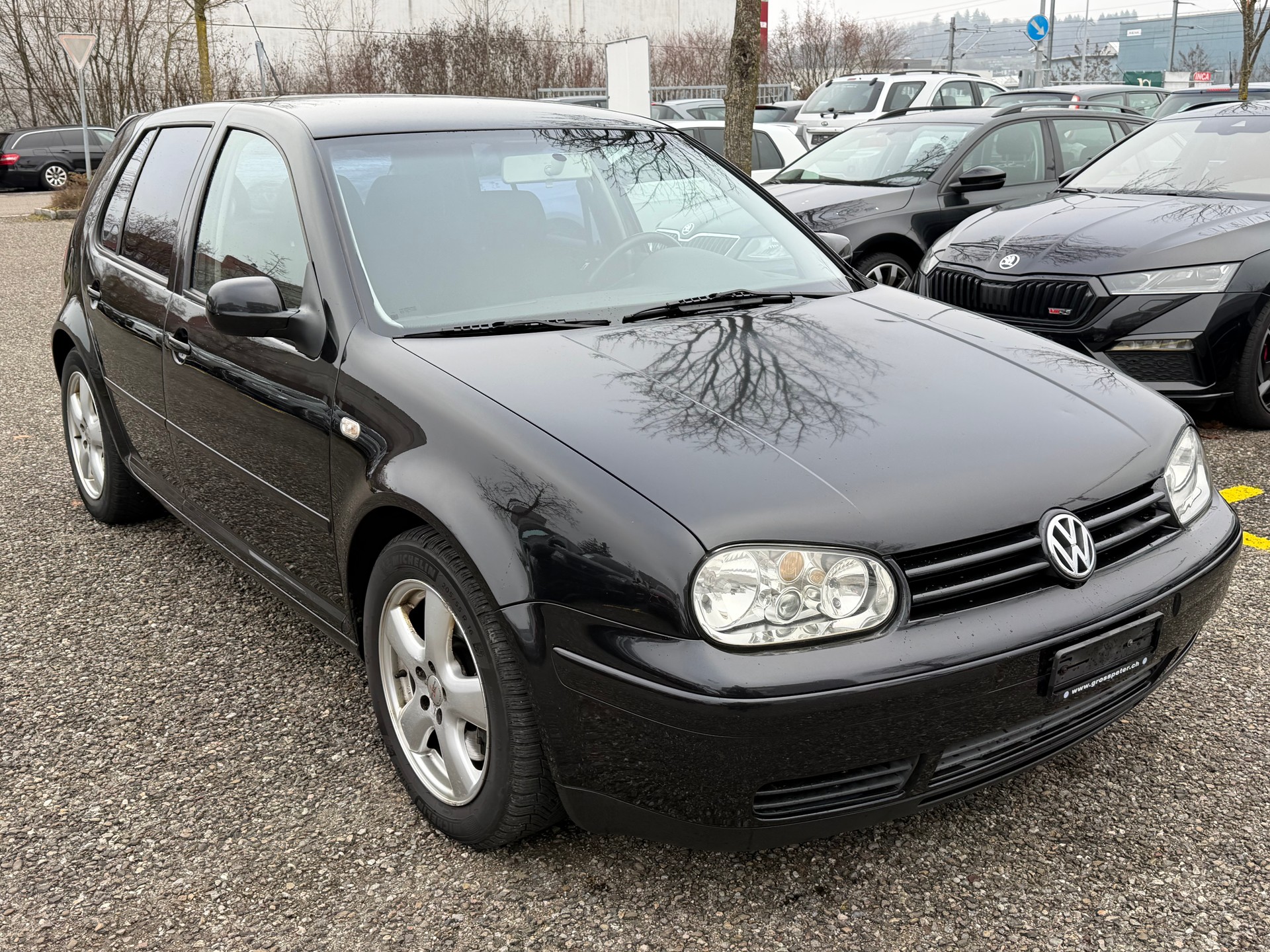 VW Golf 1.8 T GTI-image-2