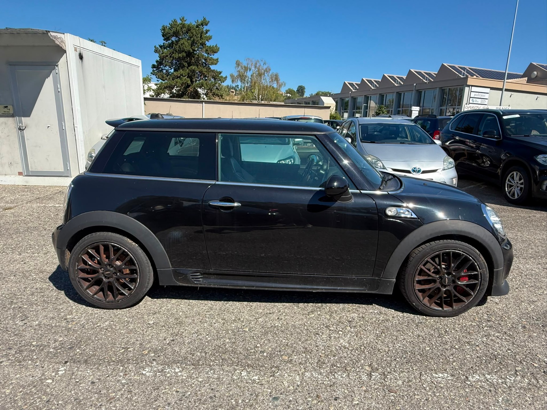 MINI Cooper John Cooper Works-image-6