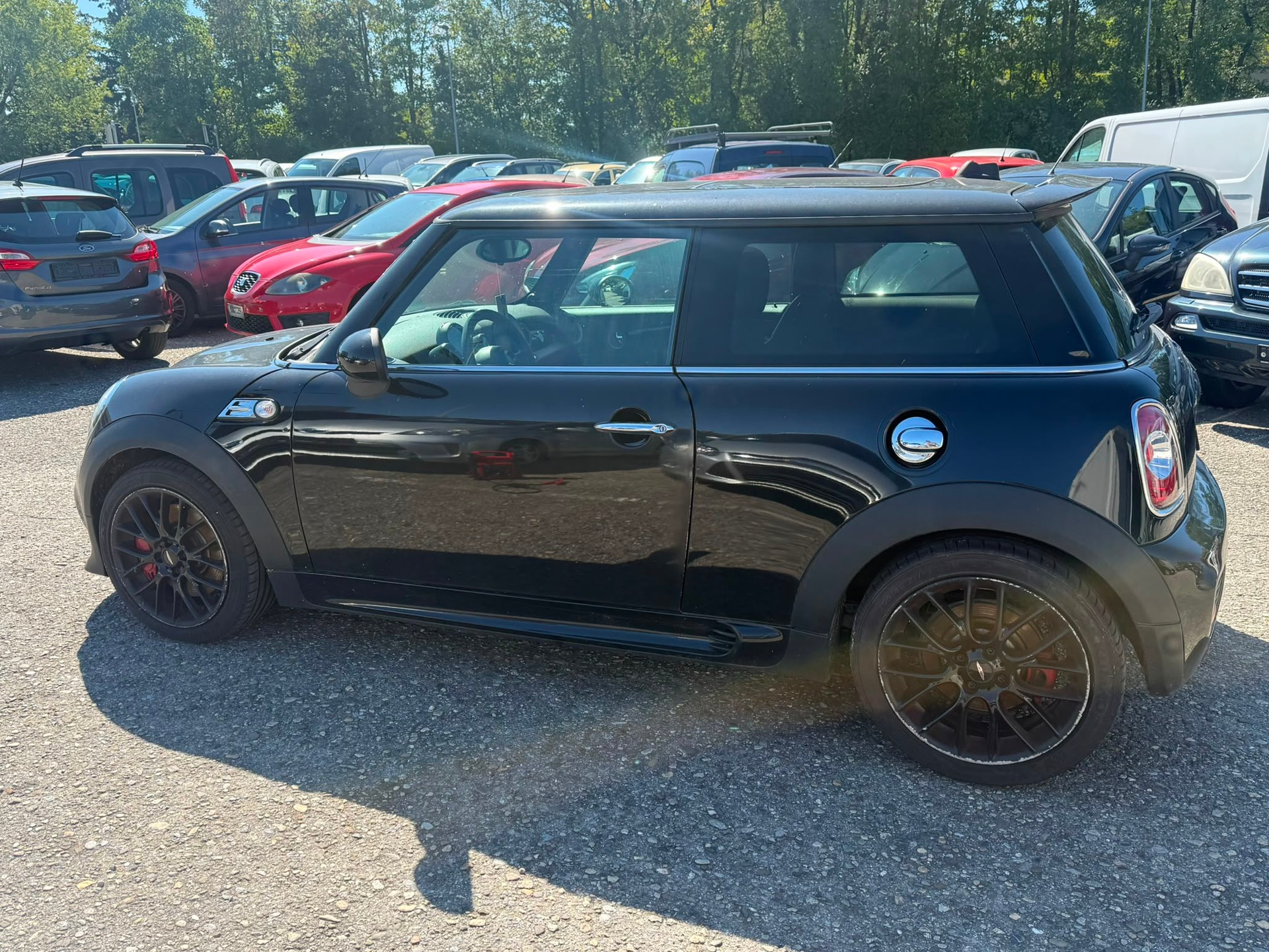 MINI Cooper John Cooper Works-image-2