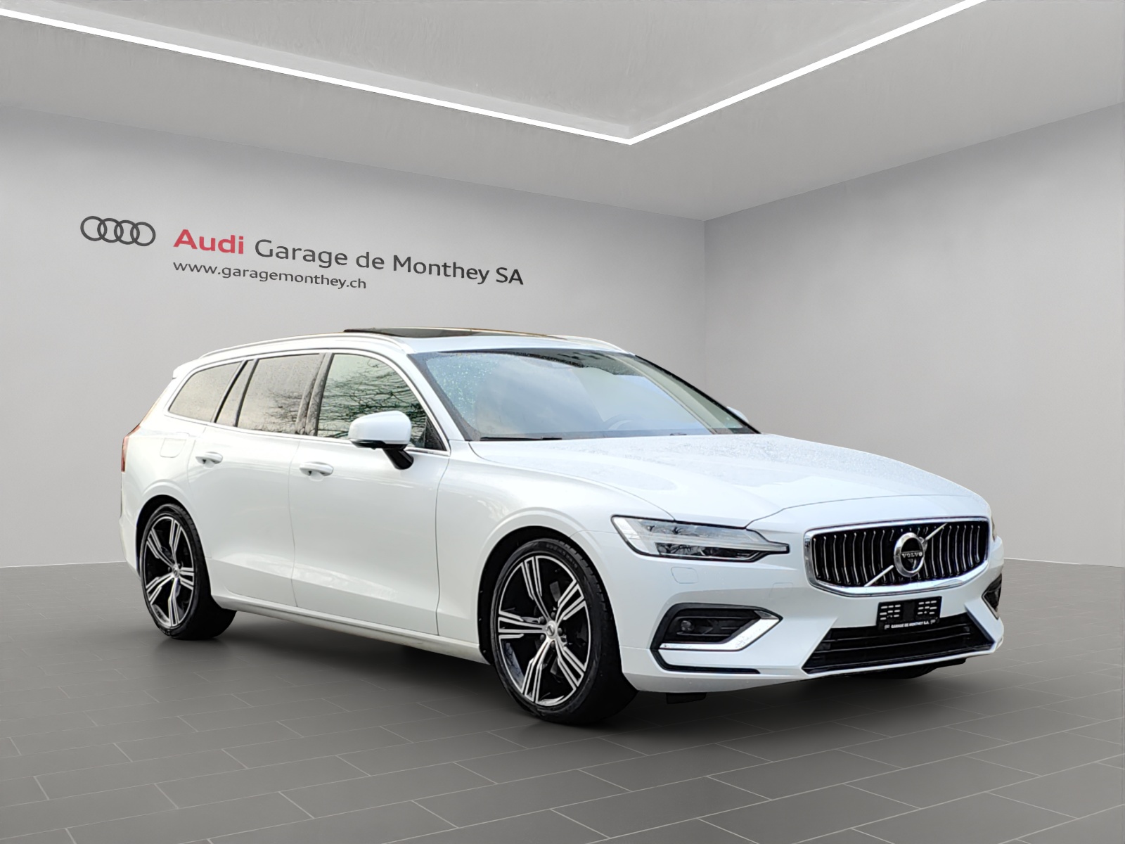 VOLVO V60 T6 AWD Inscription Geartronic-image-5