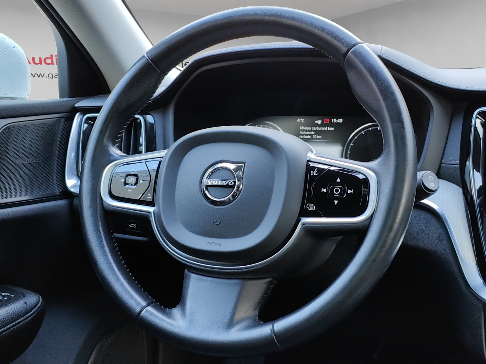 VOLVO V60 T6 AWD Inscription Geartronic-image-10