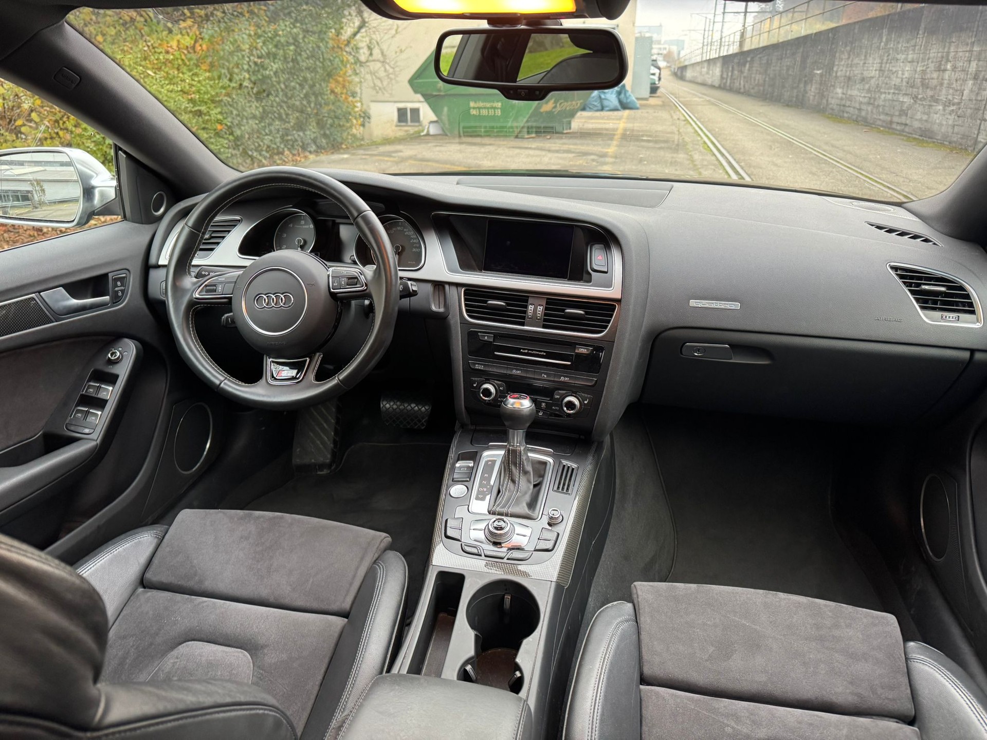 AUDI S5 Sportback 3.0 TFSI quattro S-tronic-image-9