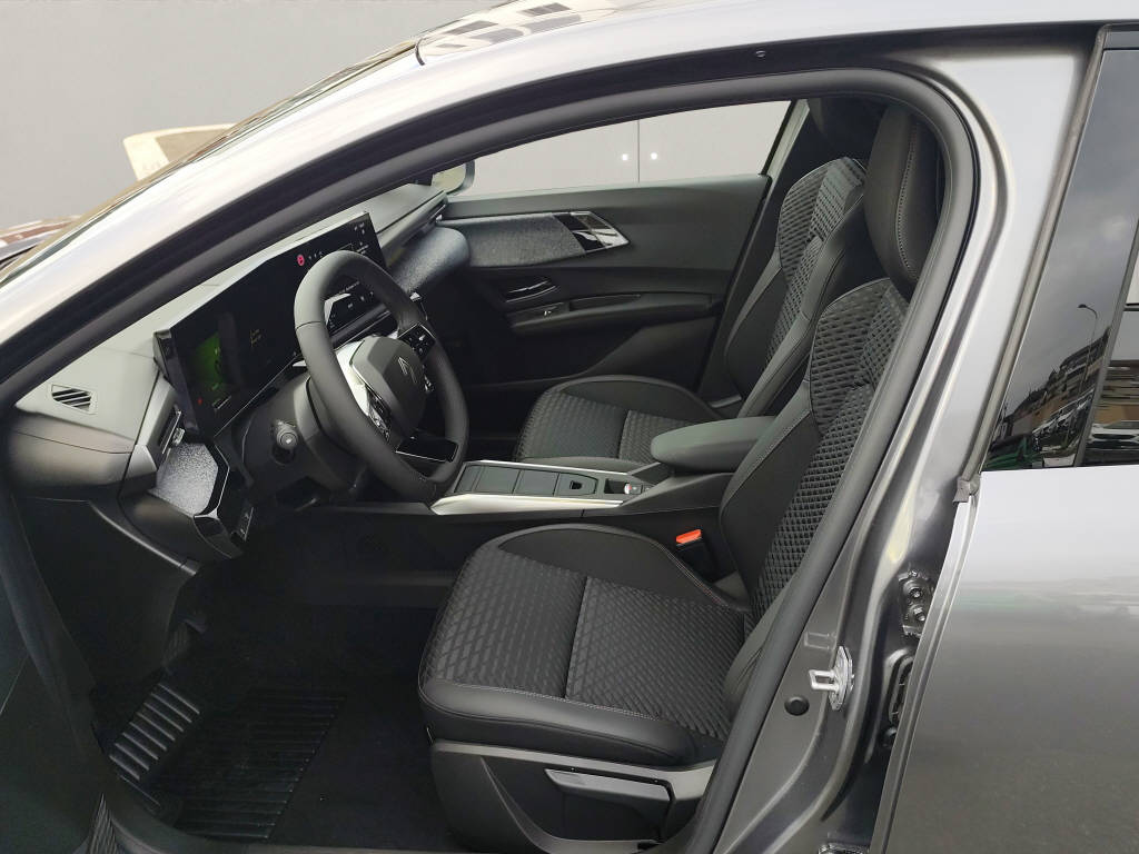 RENAULT Clio 1.8 E-Tech techno-image-3