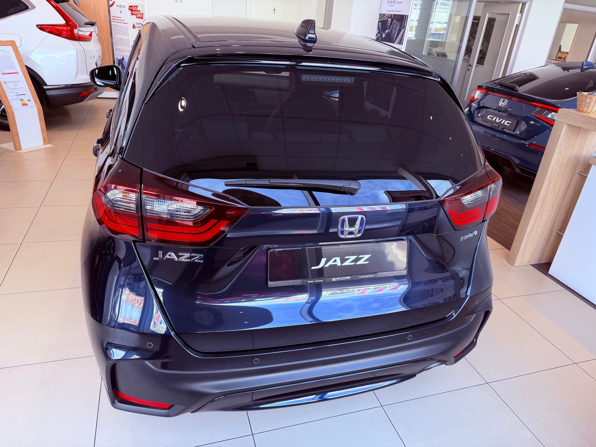 HONDA Jazz 1.5i-MMD Advance E-CVT-image-7
