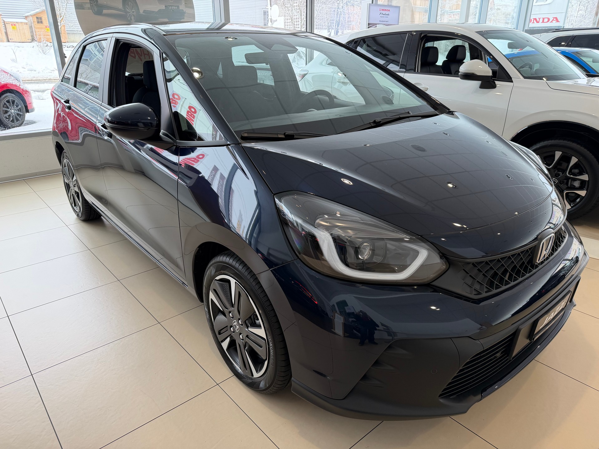 HONDA Jazz 1.5i-MMD Advance E-CVT