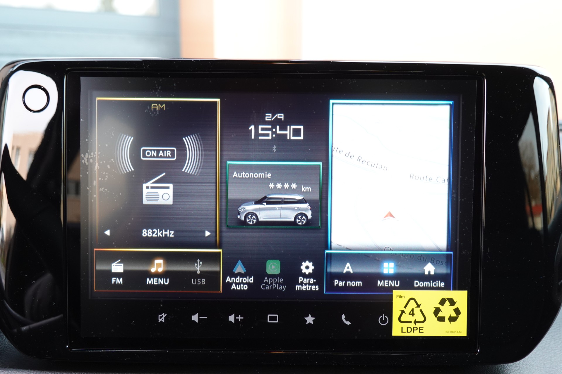 SUZUKI Swift 1.2 Sakura Top Hybrid CVT - "Edition Limitée * 5 ans de garantie * Clim Auto * Rétroviseur Elect. Rabattable"-image-23