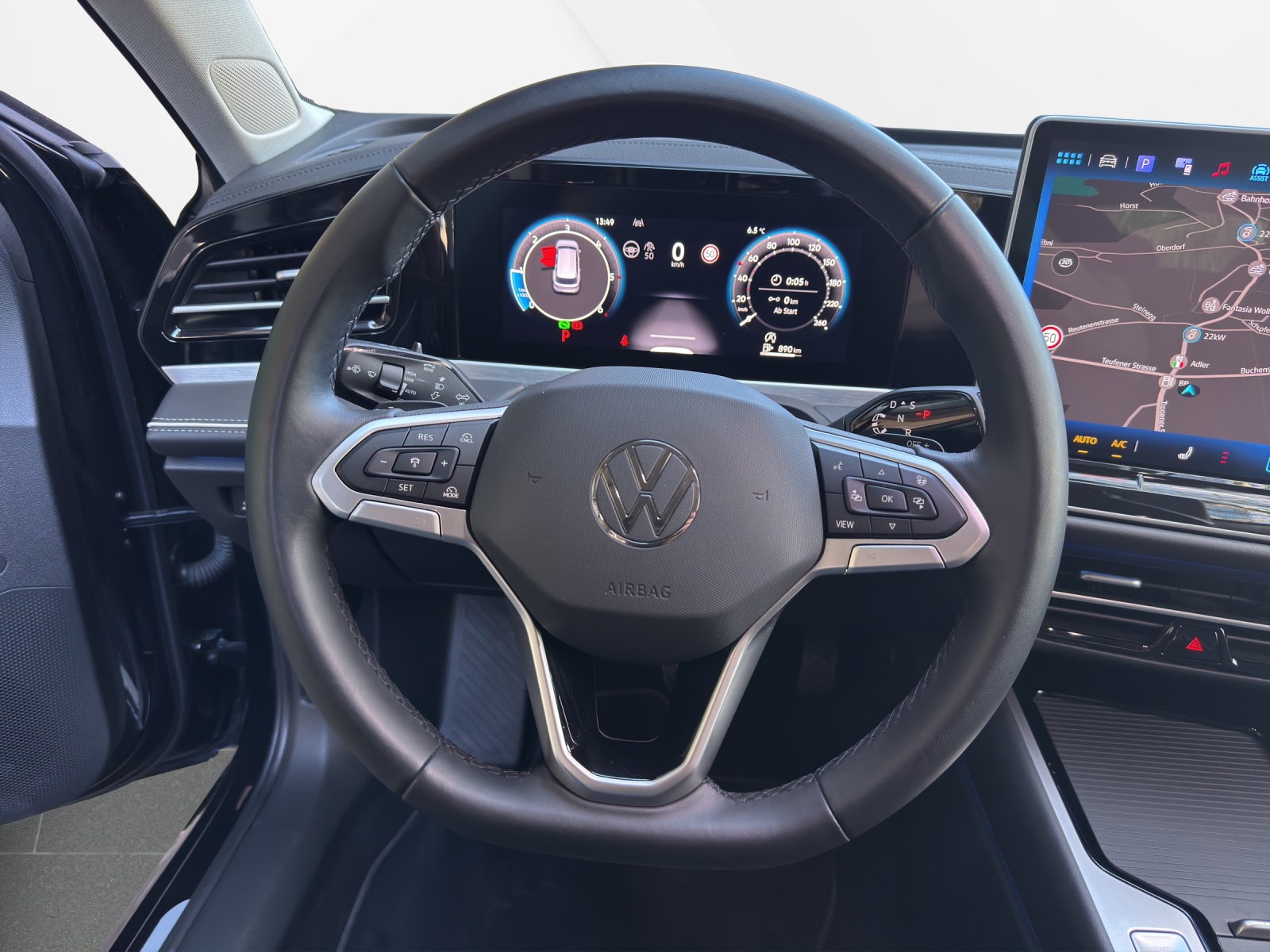 VW Passat Variant 2.0 TDI evo Elegance 4 Motion DSG-image-12