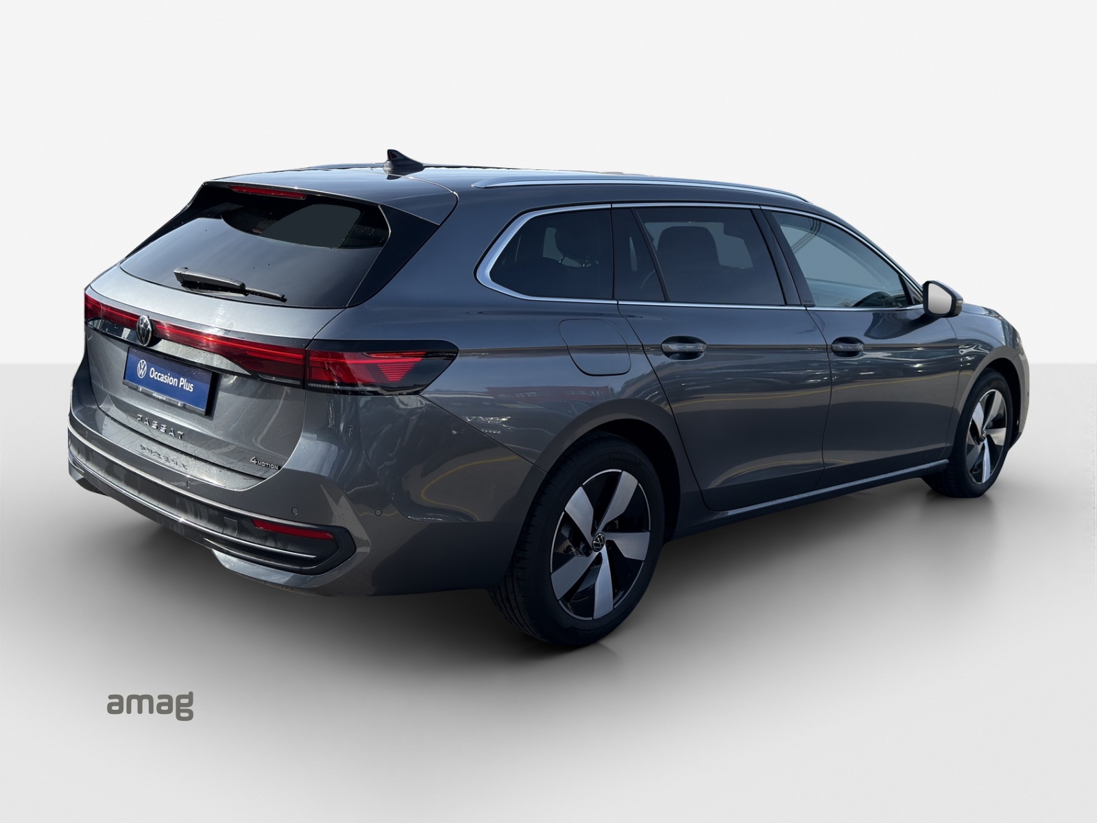 VW Passat Variant 2.0 TDI evo Business 4 Motion DSG-image-4