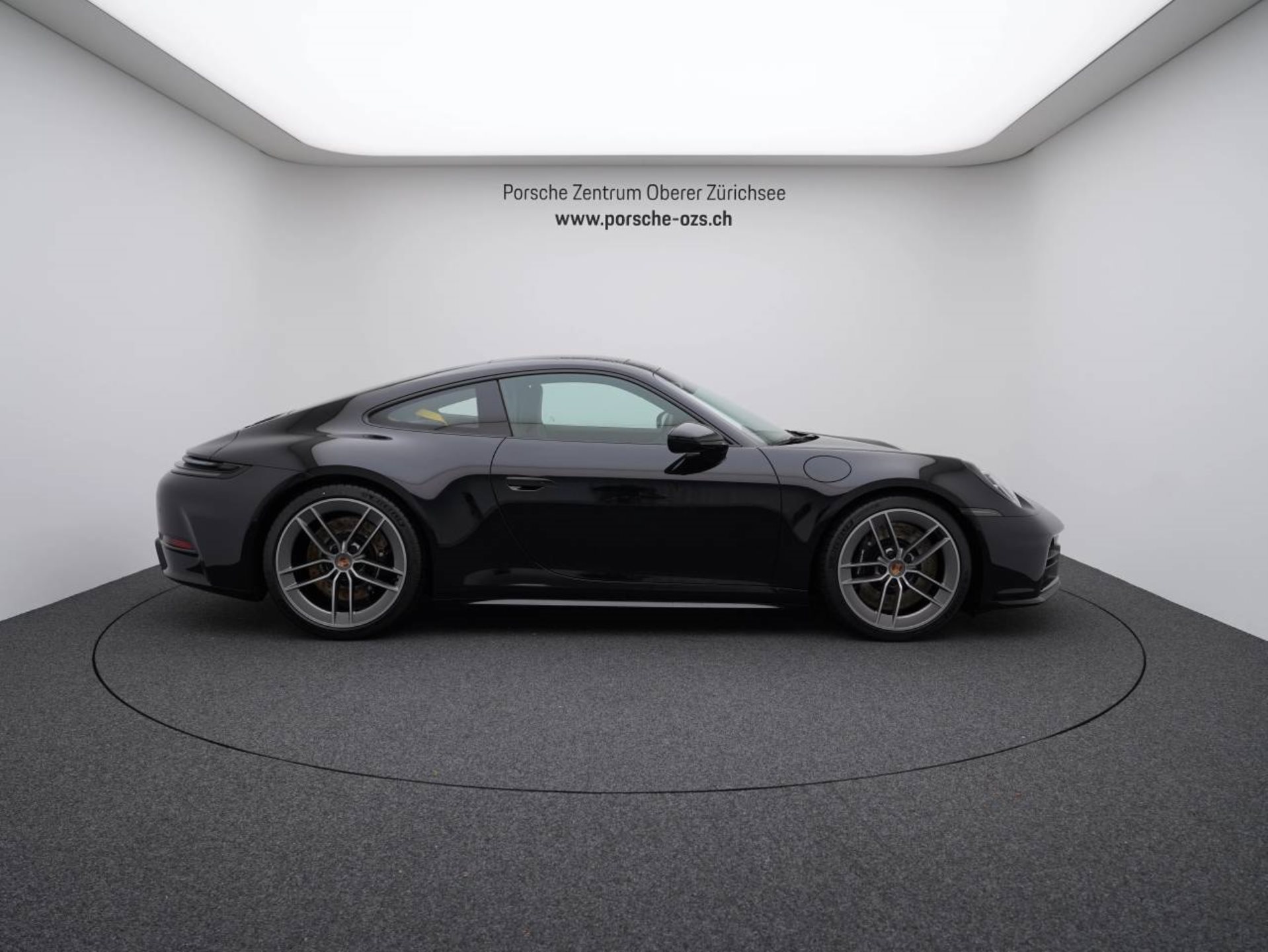 PORSCHE 911 Carrera S-image-7