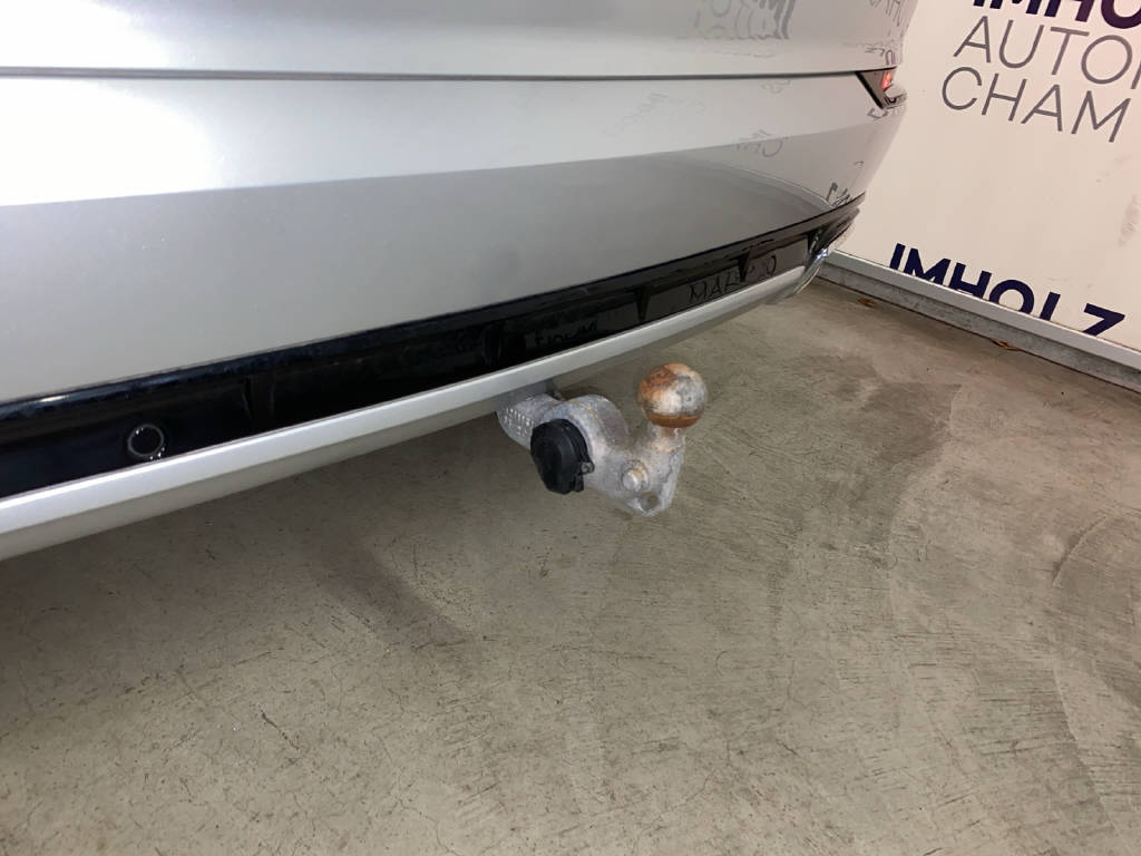 VOLVO XC90 2.0 T8 TE R-Design 7P. eAWD-image-17