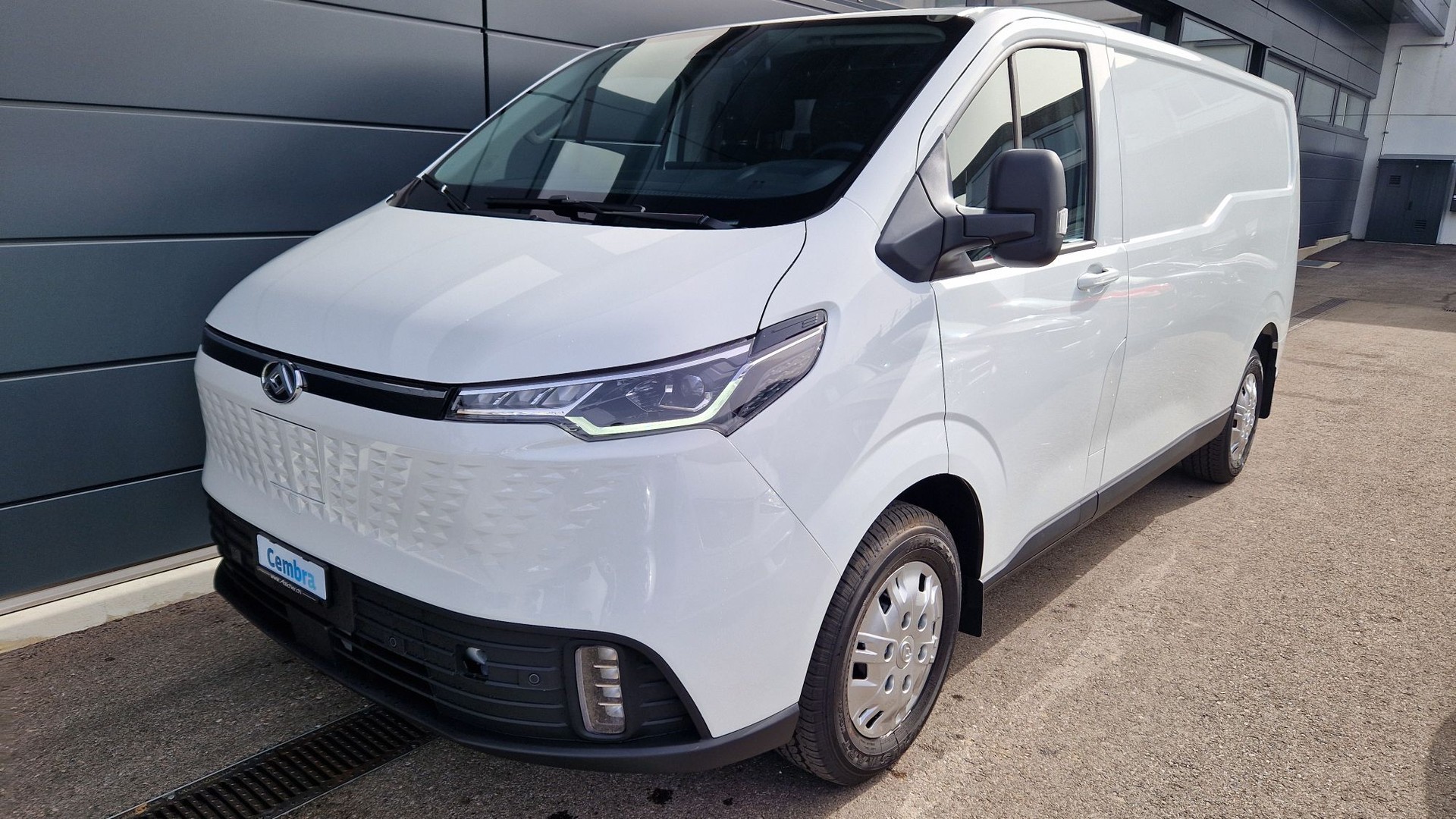MAXUS eDeliver 7 L2 4WD 88 KWh